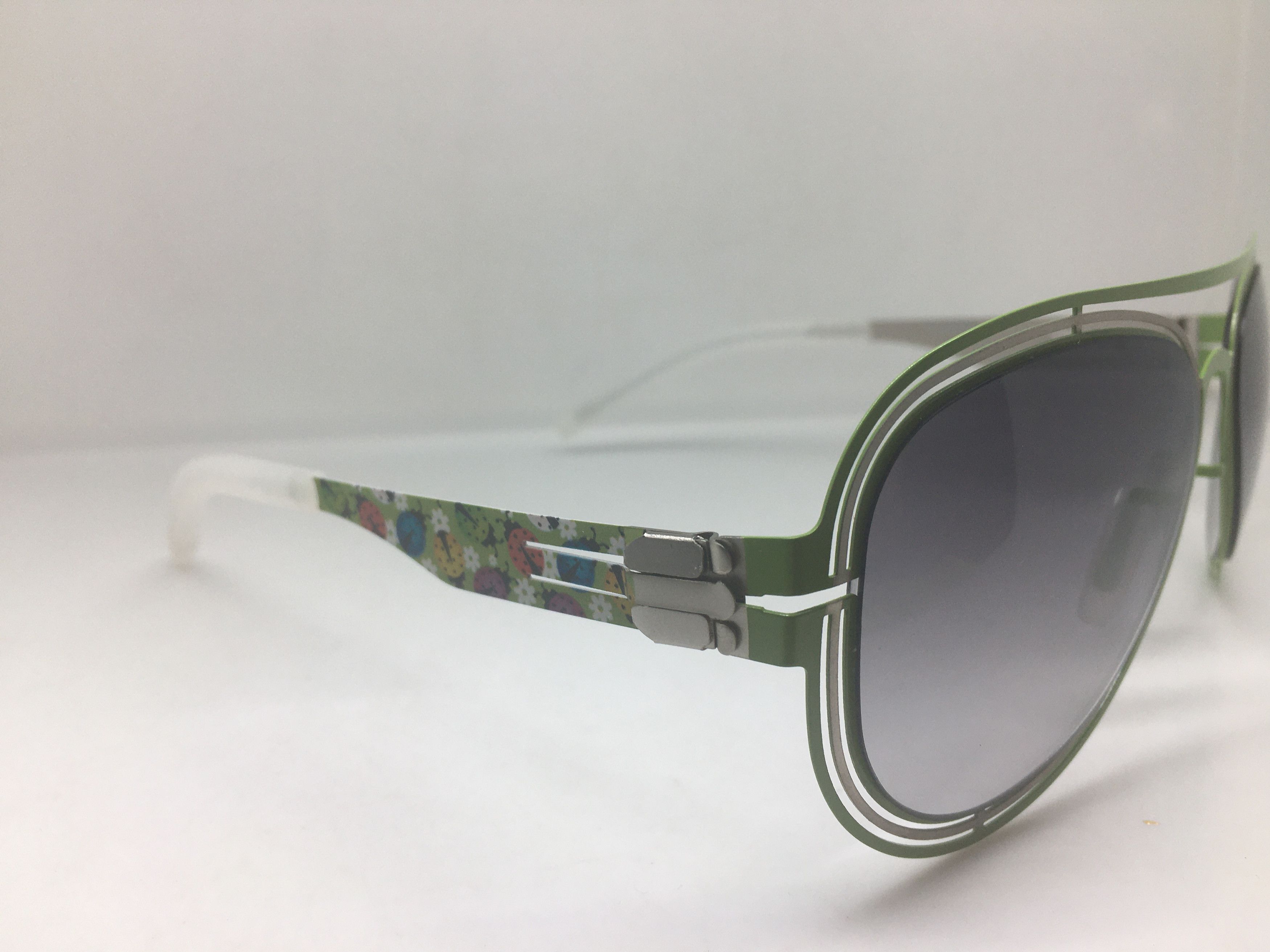Other AC Berlin Silver Green Alloy Aviator Sunglasses Frame Size ONE SIZE - 2 Thumbnail