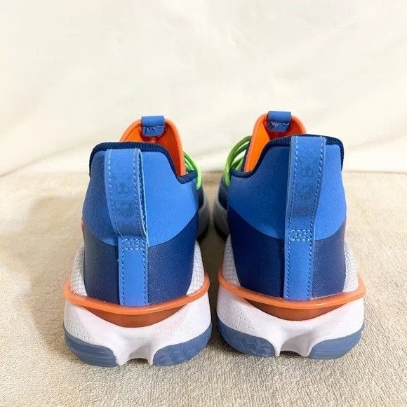 Under Armour Under Armour Curry 7 Super Soaker size 10.5 BRAND NEW MEN’S Size US 10.5 / EU 43-44 - 6 Thumbnail