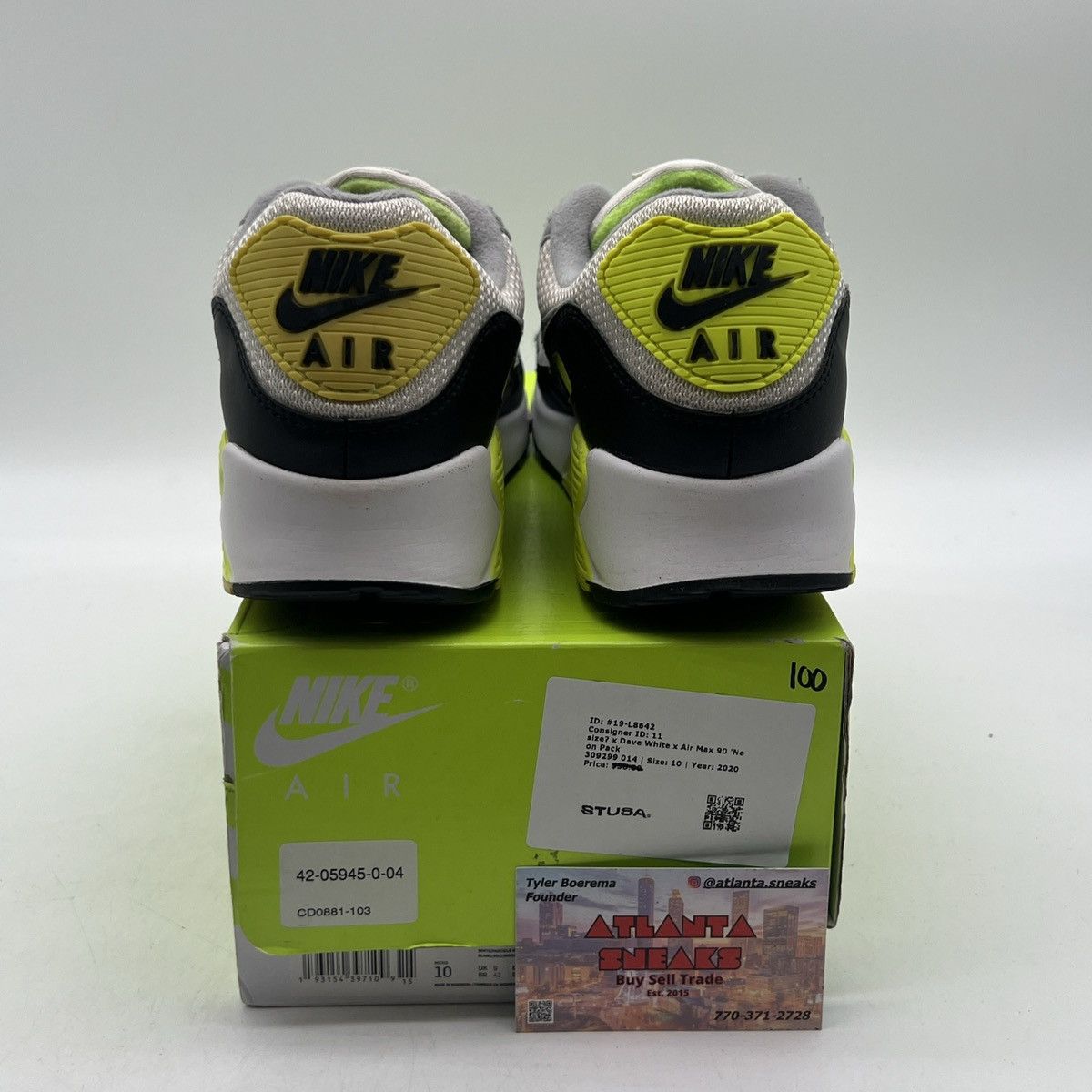 Nike Air max 90 volt Size US 10 / EU 43 - 3 Thumbnail