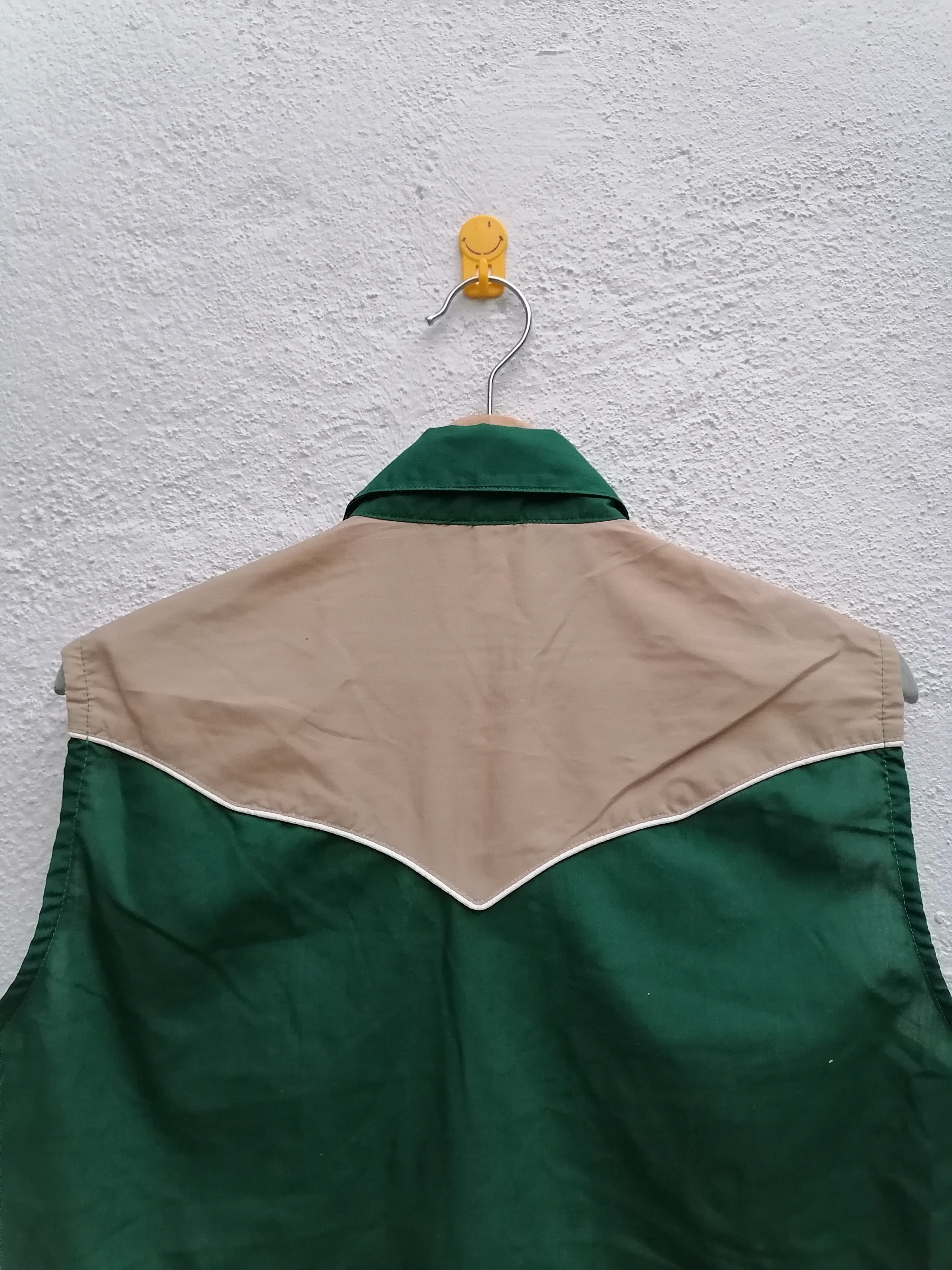 Levi's × Vintage Vintage Levi's Smiley Pocket Western Sleeveless Button Shirt Size US M / EU 48-50 / 2 - 10 Thumbnail