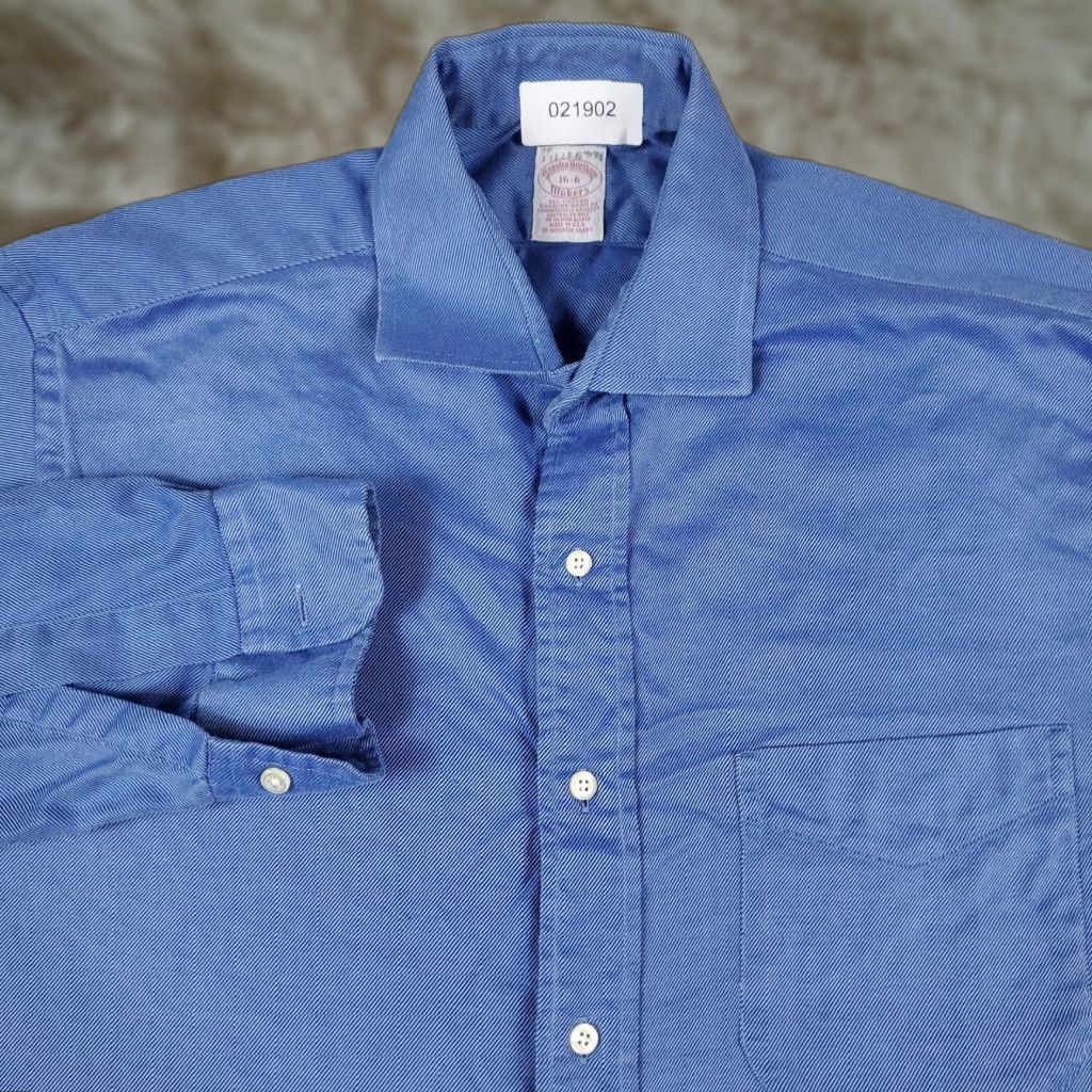 Brooks Brothers Brooks Brothers Men's Dress Shirt 16 Blue Button-Up Long Sleeve Regular Fit Size 42R - 1 Thumbnail
