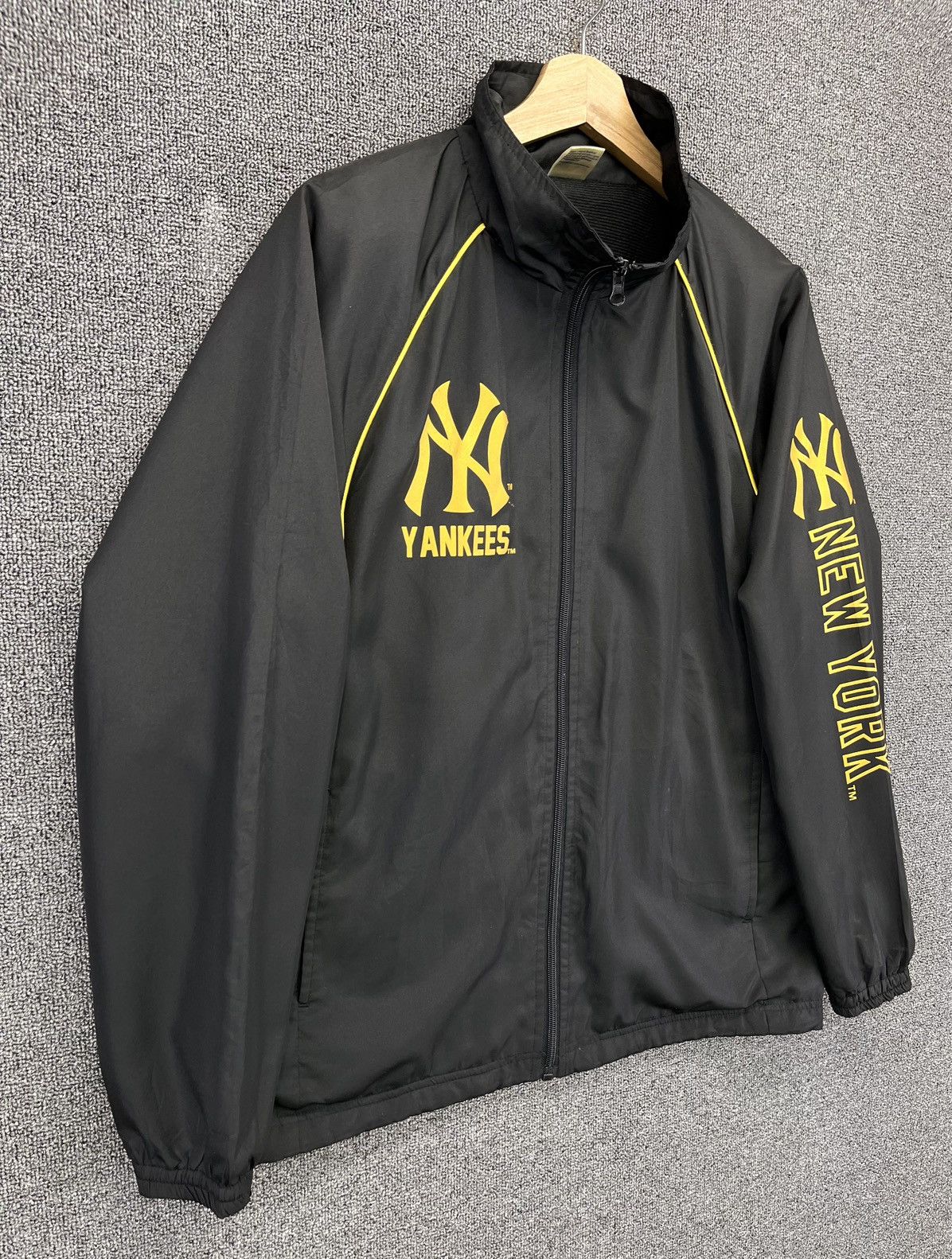 MLB Vintage New York Yankees MLB Rare Zip Up Jacket Size US M / EU 48-50 / 2 - 2 Thumbnail