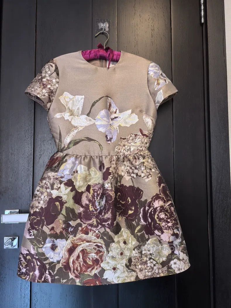 Valentino Valentino Catwalk dress Size S / US 4 / IT 40 - 1 Thumbnail