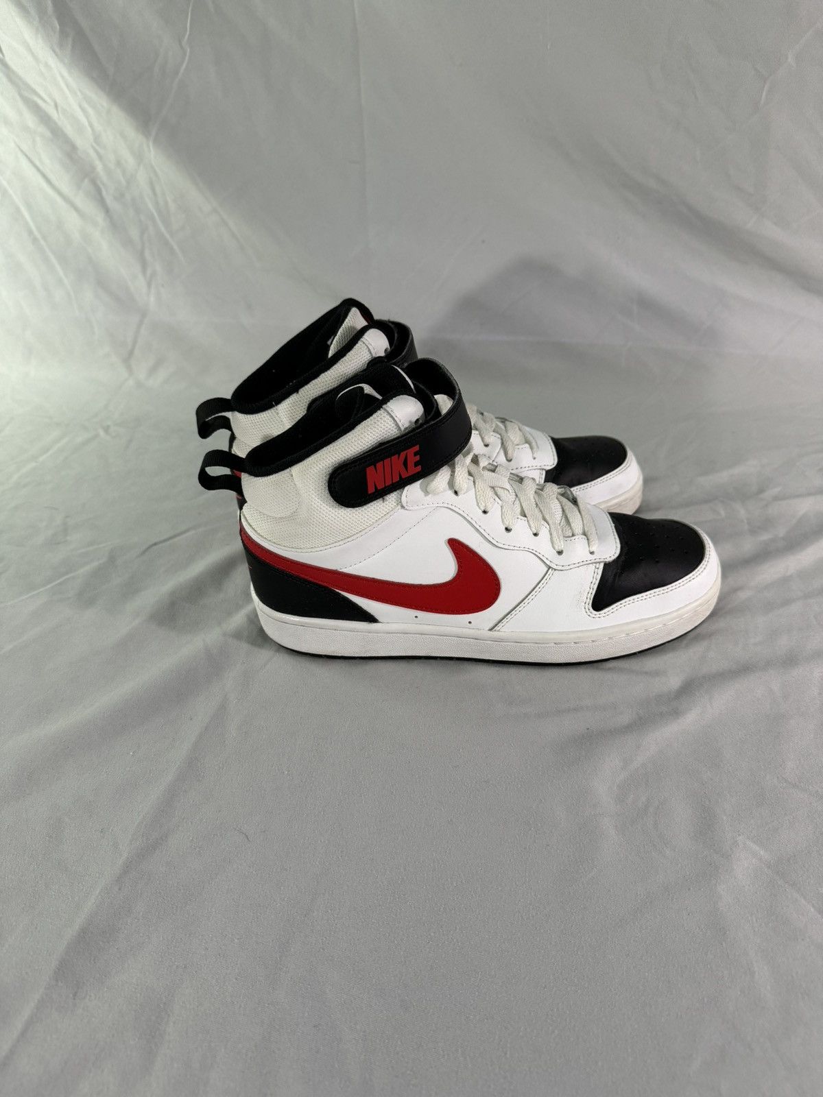 Nike Nike court borough mid 2 Size US 7.5 / EU 40-41 - 5 Thumbnail