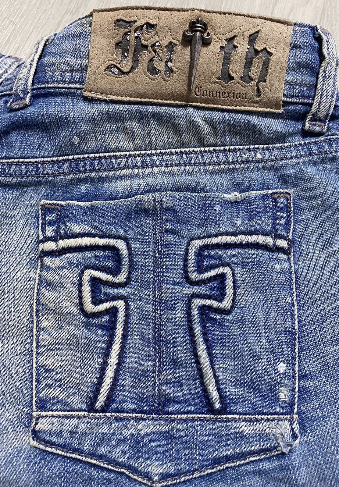 Faith Connexion Women’s Destroyed Washed Paint Splatter Denim Mini Shorts Size 25" / US 0 / IT 36 - 5 Thumbnail