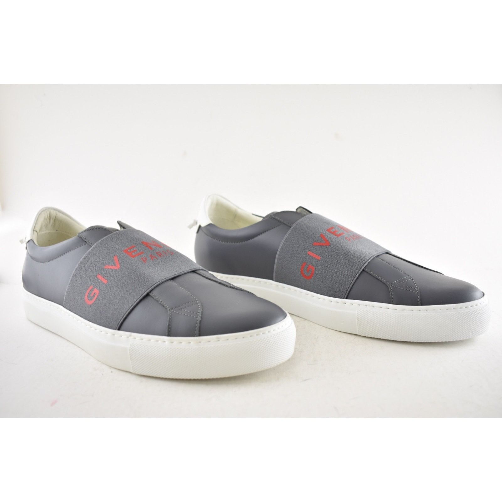 Givenchy Givenchy Urban Street Grey Leather Low Top Sneaker 44/11 Size US 11 / EU 44 - 3 Thumbnail