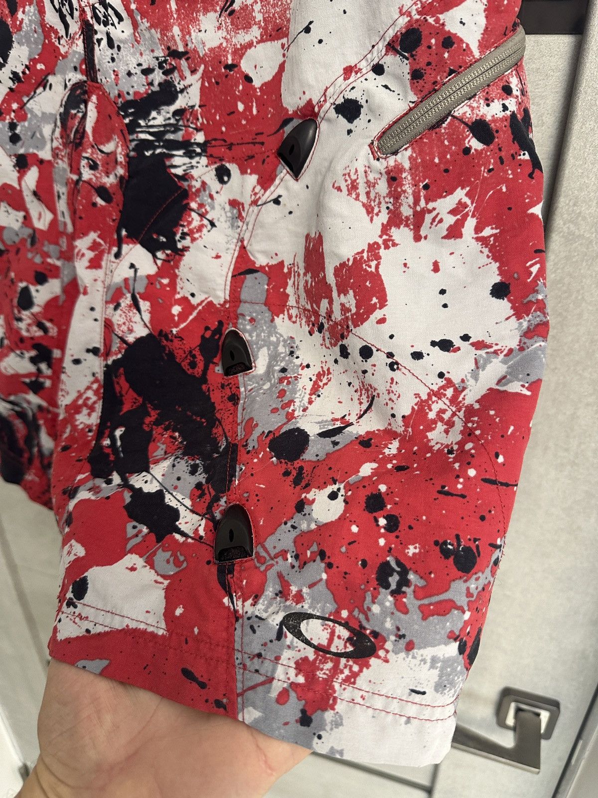 Oakley Oakley Ventilated Camo Shorts Vintage Size US 31 - 3 Thumbnail