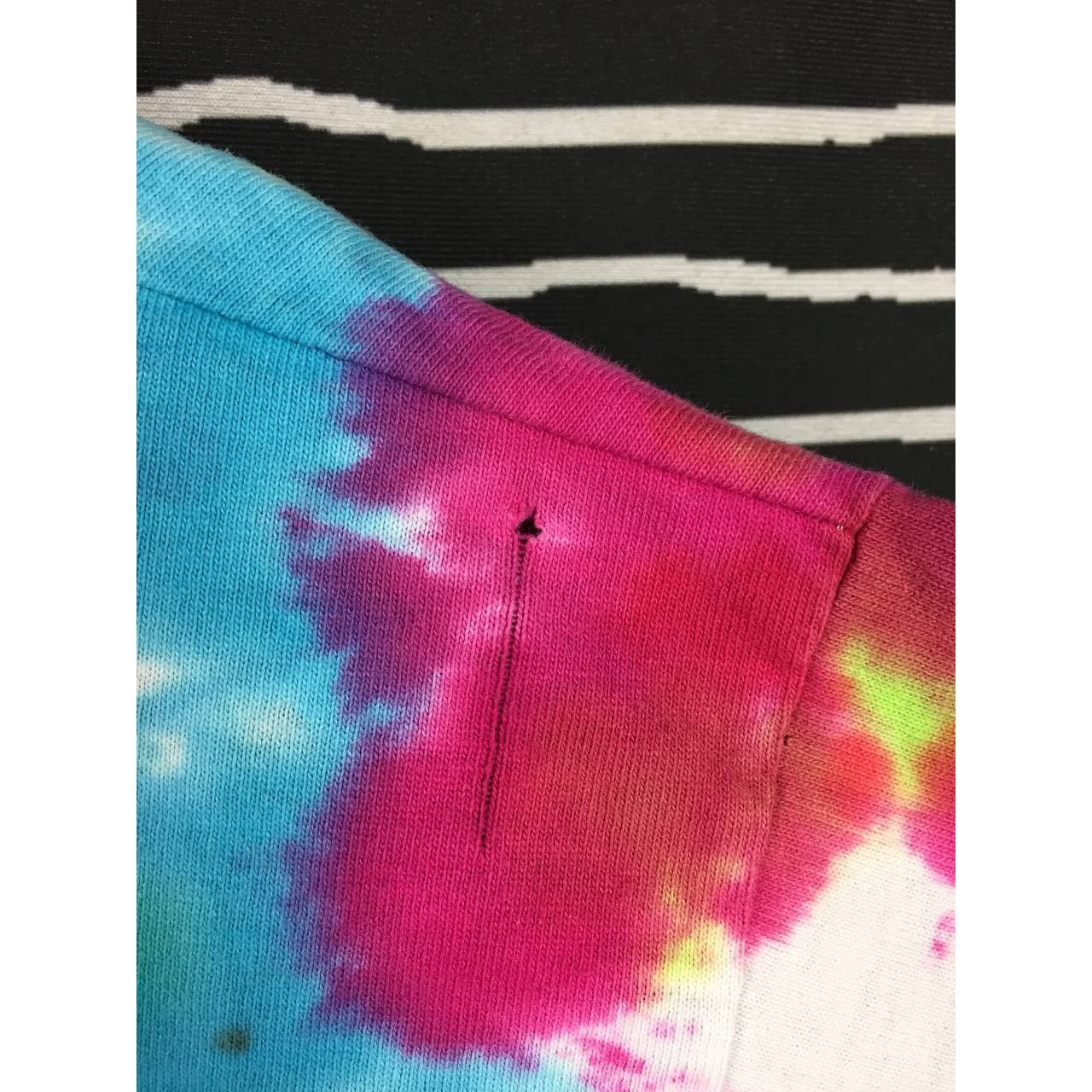 Fruit Of The Loom × Vintage Vtg 90s Rainbow Loud Tie Dye Made In Usa Tee Size US XL / EU 56 / 4 - 11 Thumbnail