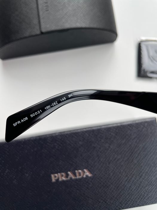 Vintage Prada Symbole sunglasses SPRA06 E16K FE08Z | Grailed