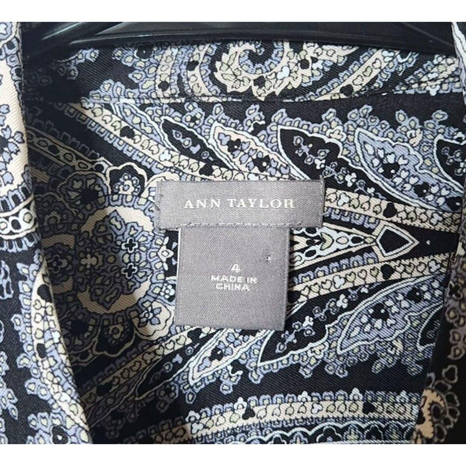 Ann Taylor Ann Taylor Blouse Shirt Silk Paisley Long Sleeve Button Up Collared 4 Multicolor Womens Size S / US 4 / IT 40 - 4 Thumbnail