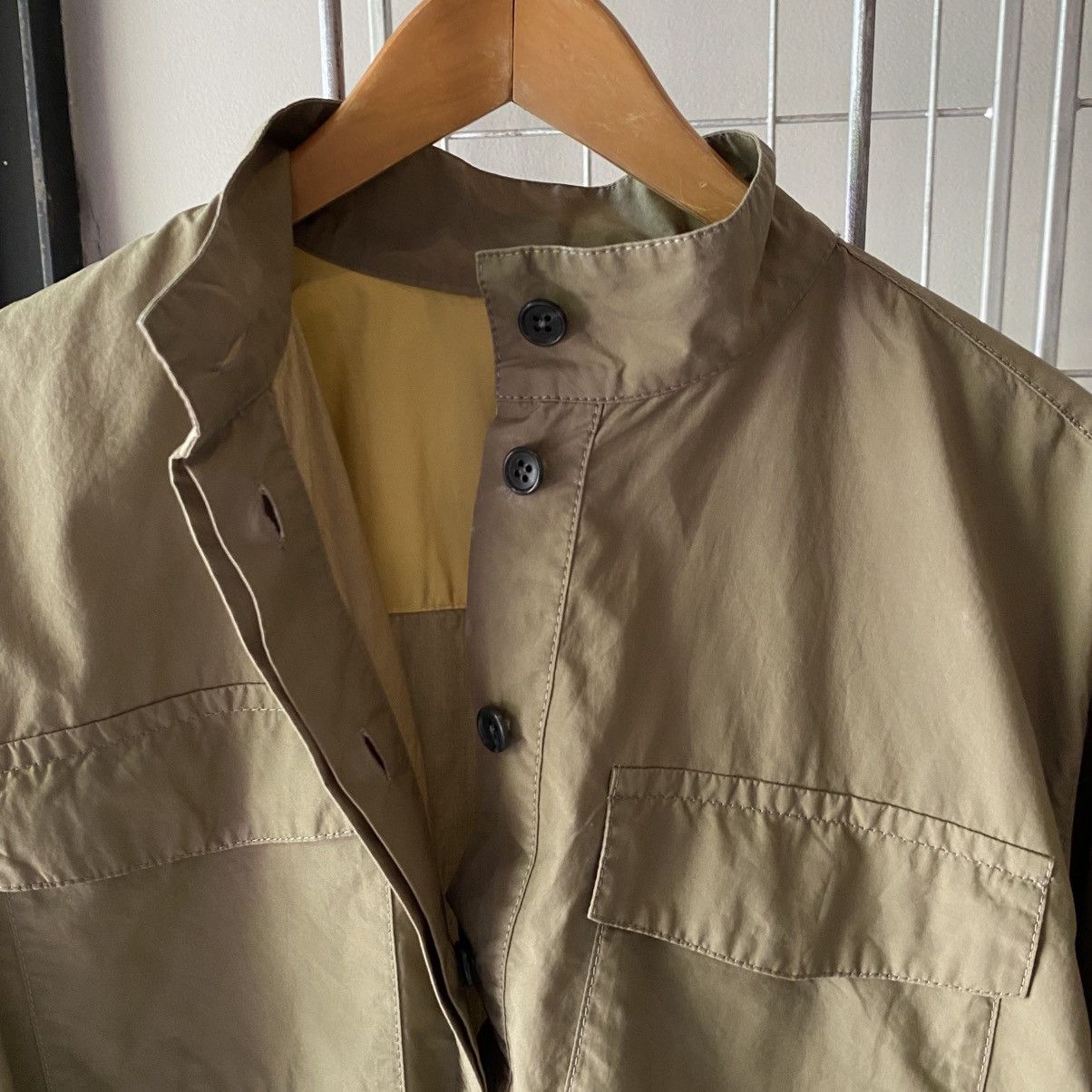 Paul Smith Paul Smith Khaki Mandarin Collar Utility Shirt Size XS / US 0-2 / IT 36-38 - 6 Thumbnail