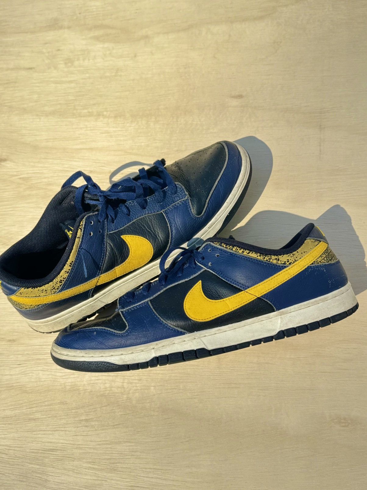 Nike Nike Dunk Low Michigan Size 14 Size US 14 / EU 47 - 1 Thumbnail