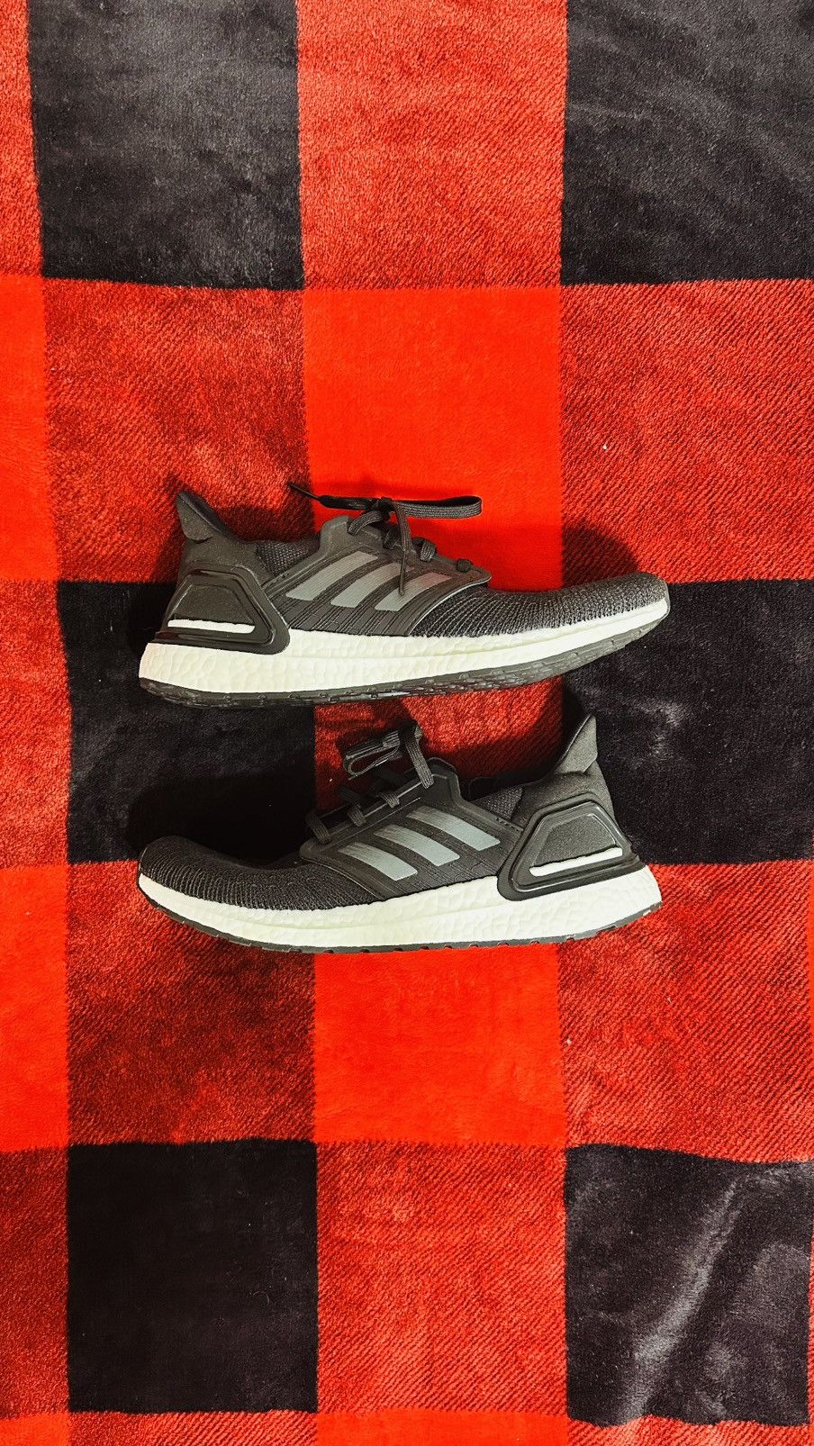 Adidas Adidas UltraBoost 20 Core Black Size US 8 / EU 41 - 1 Thumbnail