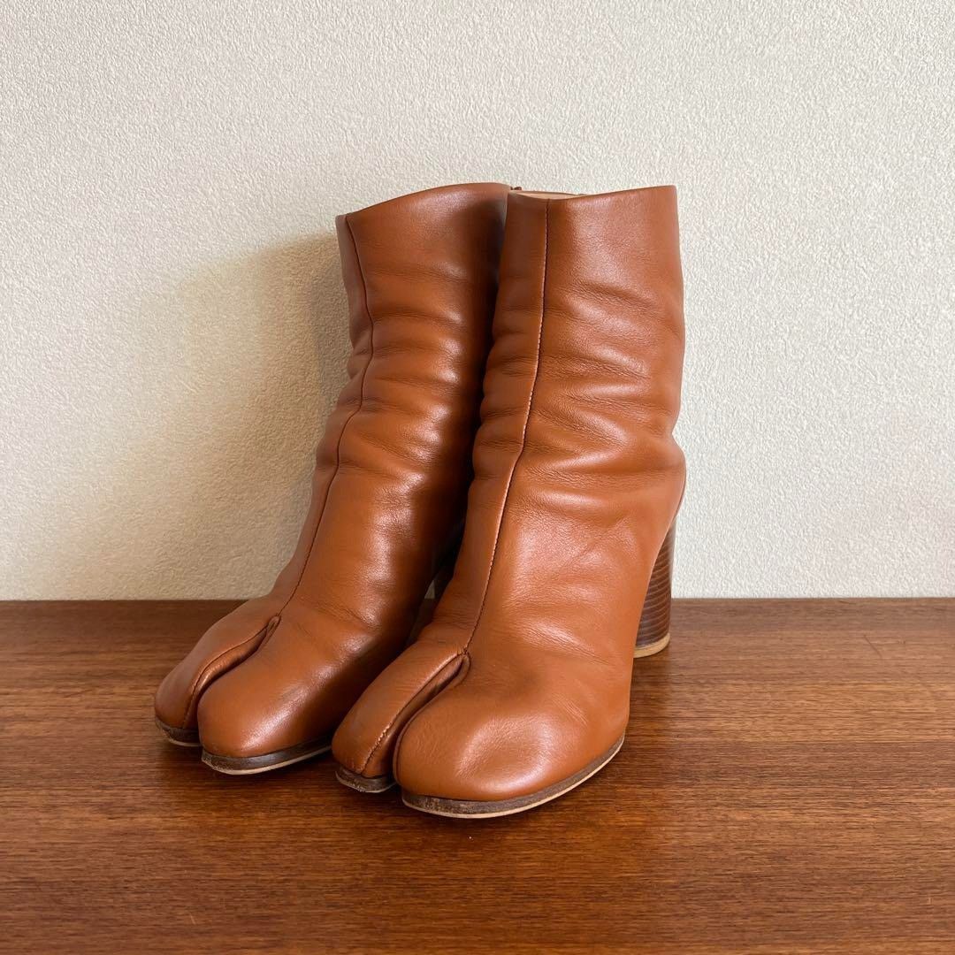 Maison Margiela タビ38 Maison Margiela Tabi Boots 38 Beige Women with Box from JP