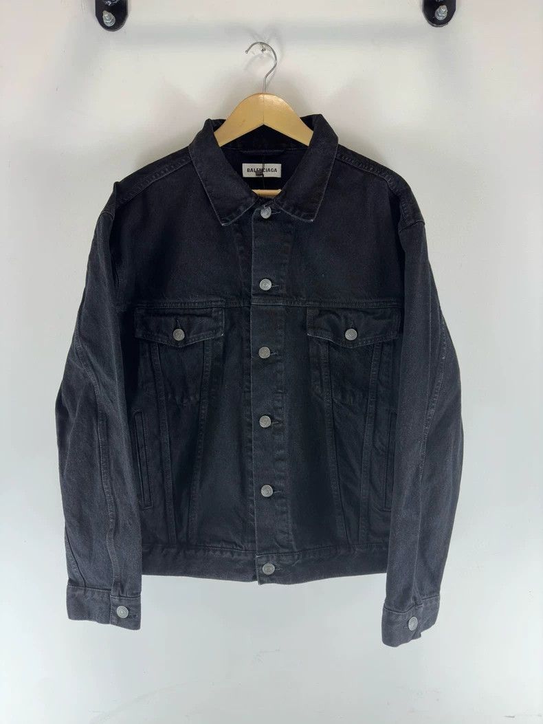Balenciaga Balenciaga Denim jacket with logo on the back jacket 2503-N Size XS / US 0-2 / IT 36-38 - 1 Thumbnail
