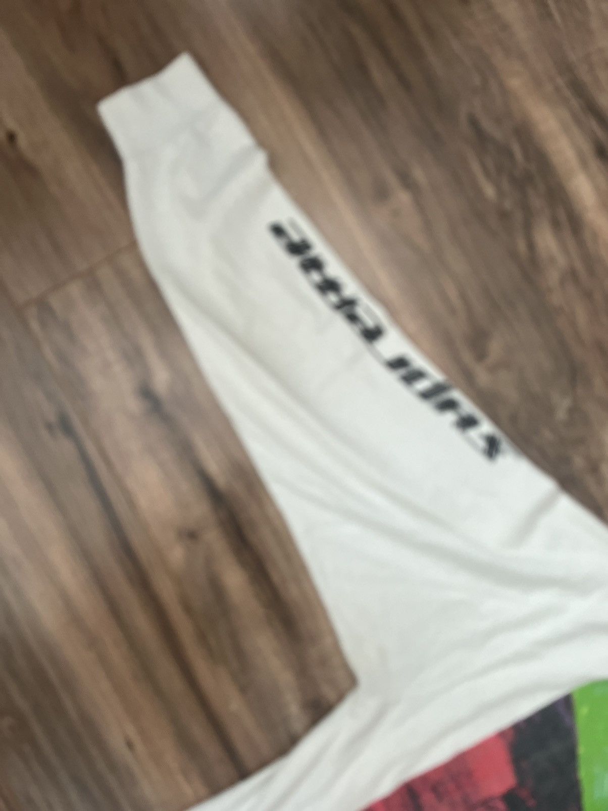 Supreme Supreme Easter Island L/S Tee Size US L / EU 52-54 / 3 - 15 Thumbnail