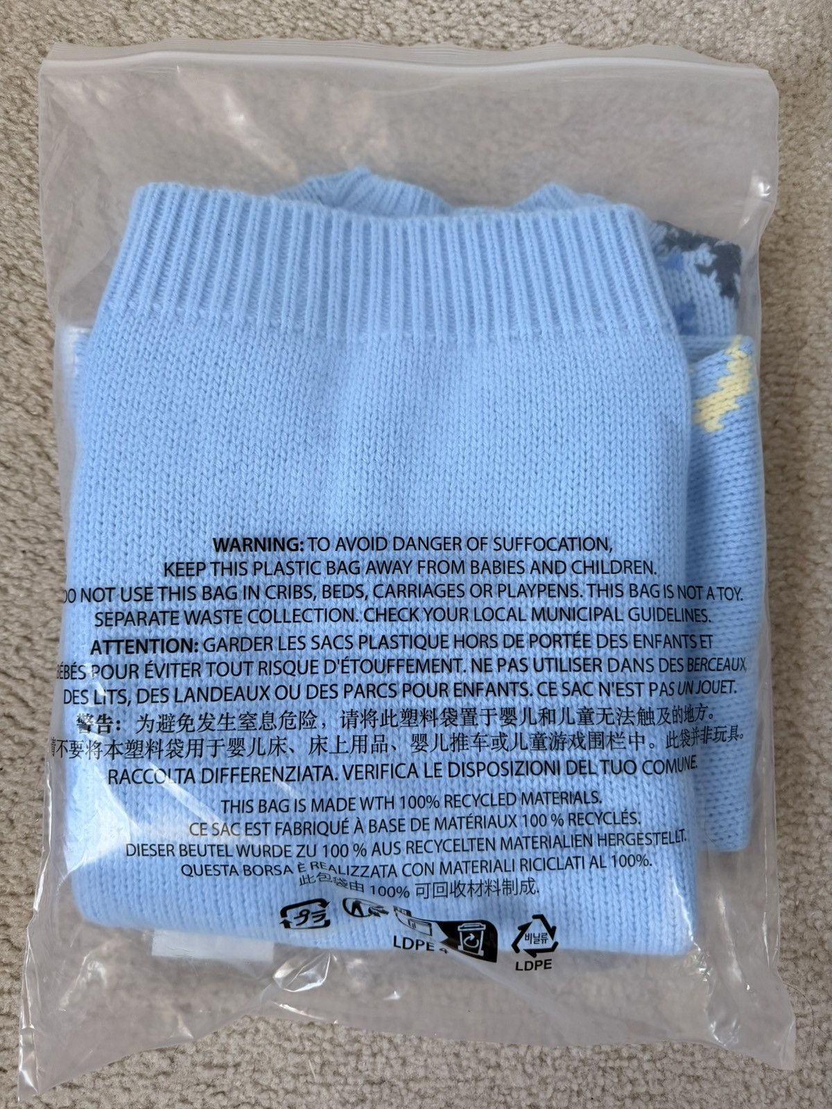 Supreme Supreme old english sweater Size US M / EU 48-50 / 2 - 2 Thumbnail