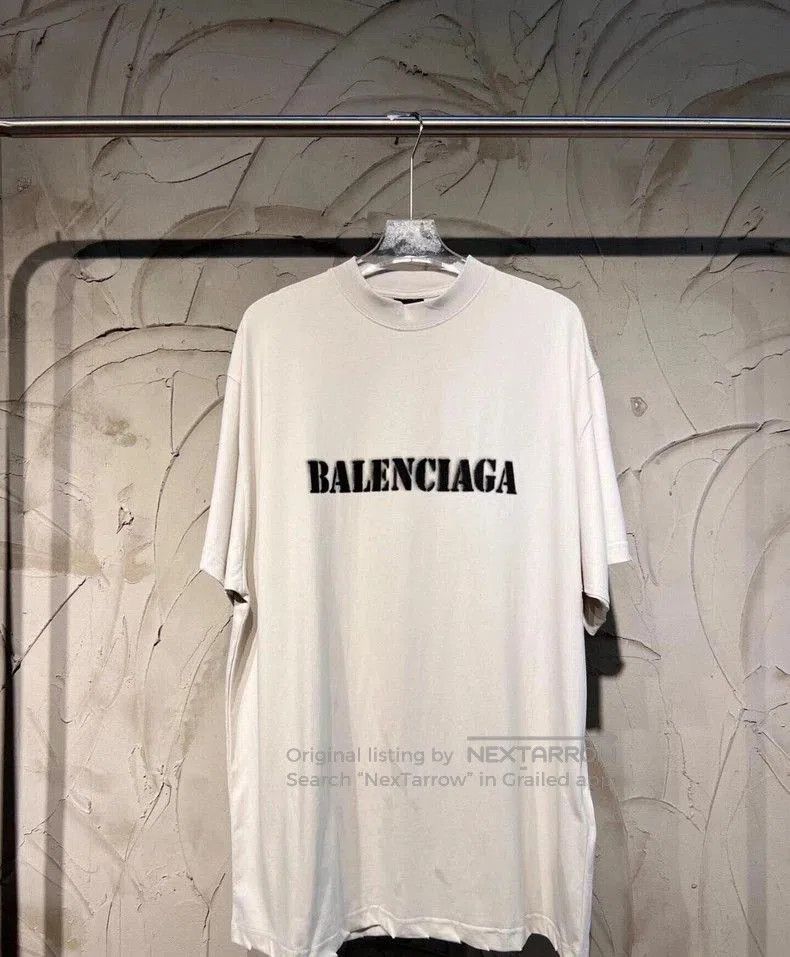 Balenciaga Balenciaga SS24 Distressed Logo Crewneck Tee. Size US XS / EU 42 / 0 - 1 Thumbnail