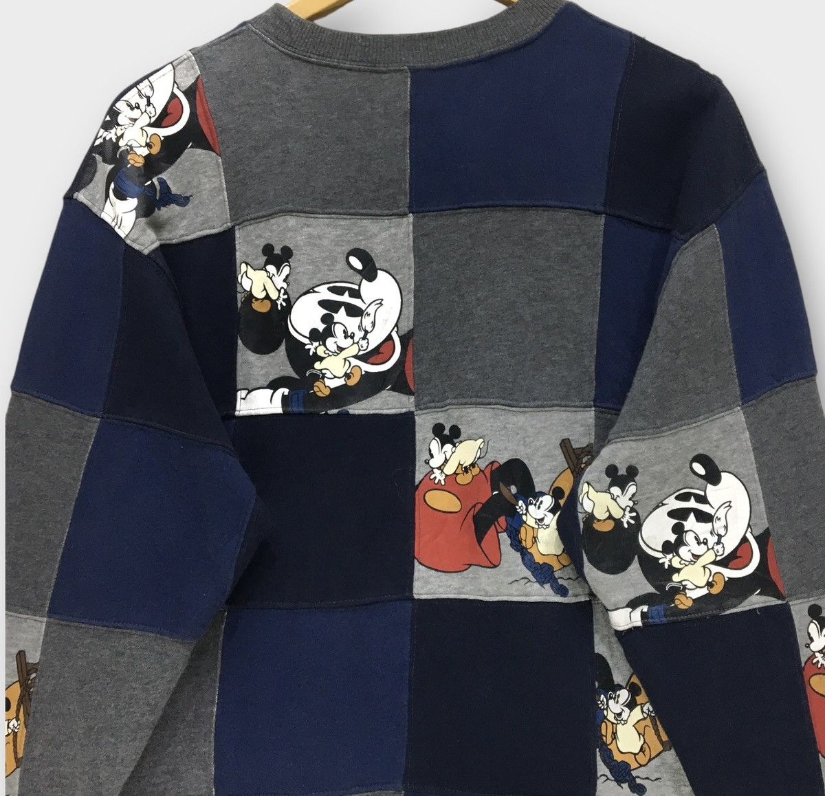 Cartoon Network × Disney × Mickey Unlimited Nice! Disney Mickey unlimited Patchwork Crewneck Size US S / EU 44-46 / 1 - 4 Thumbnail