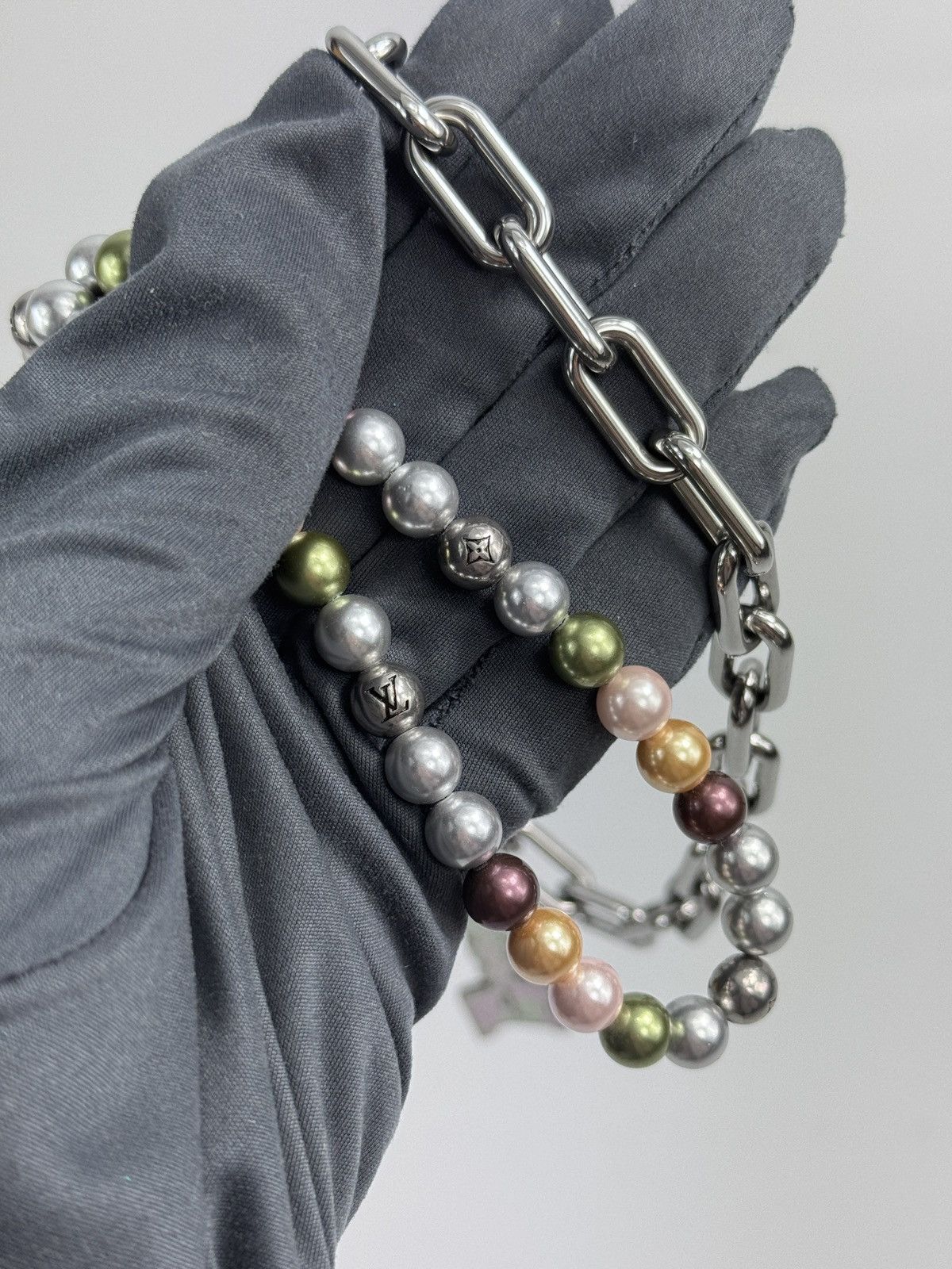 Louis Vuitton PEARLS CHAIN BELT AND BAG CHARM KEY WALLET CHAIN M02293 Size ONE SIZE - 10 Thumbnail
