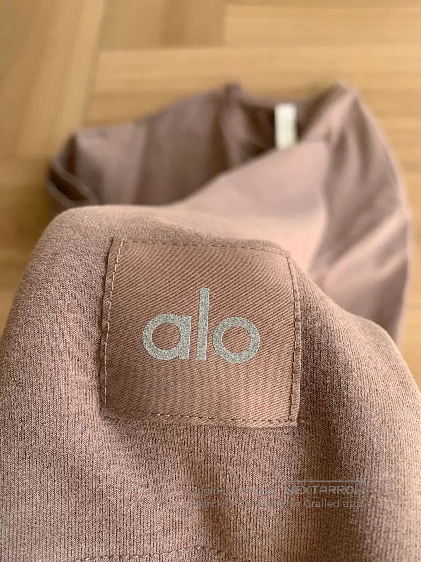 Alo alo double take short sleeve t. Size US L / EU 52-54 / 3 - 5 Thumbnail