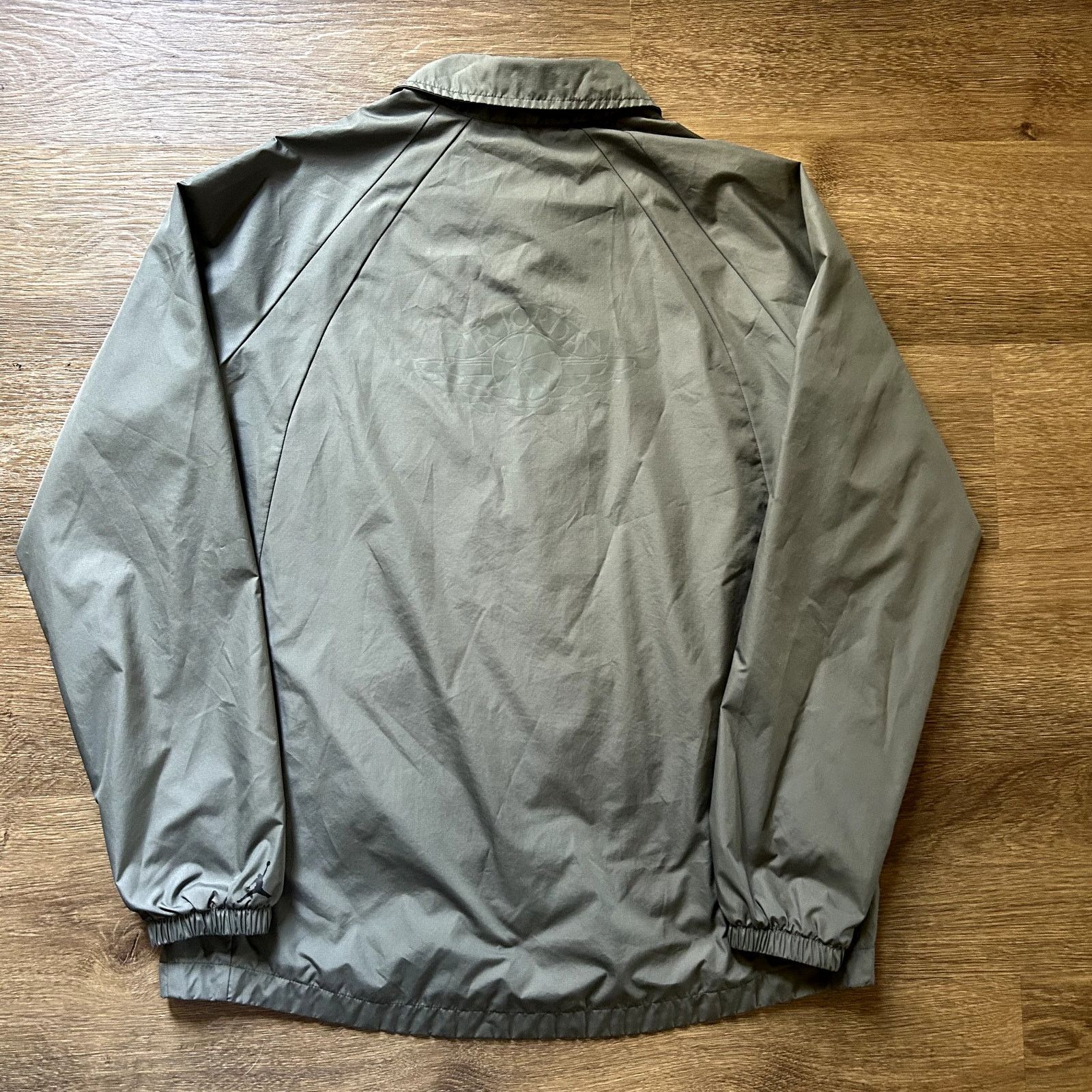 Jordan Brand Stone Grey Air Jordan Snap Closure Jacket Size US L / EU 52-54 / 3 - 4 Thumbnail