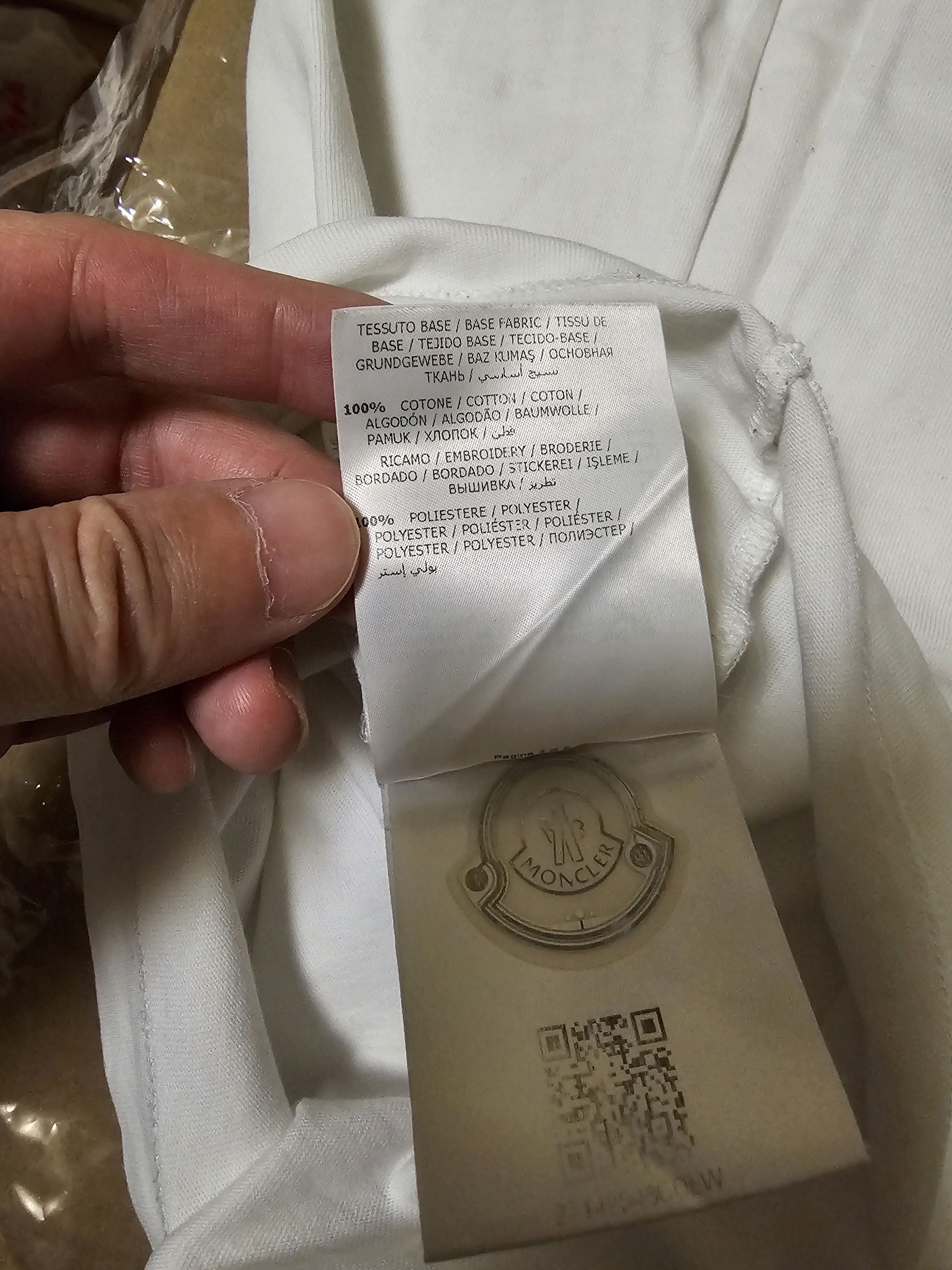 Moncler Moncler men's t-shirt size XL Size US XL / EU 56 / 4 - 9 Thumbnail