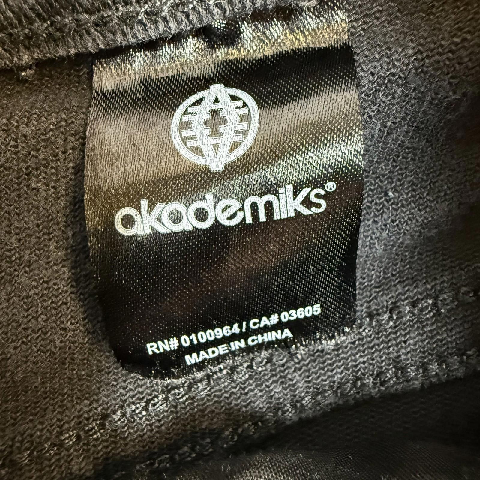 Akademiks Akademiks Shorts Mens 34 Black Denim Stretch Casual 5 Pocket Size US 34 / EU 50 - 3 Thumbnail
