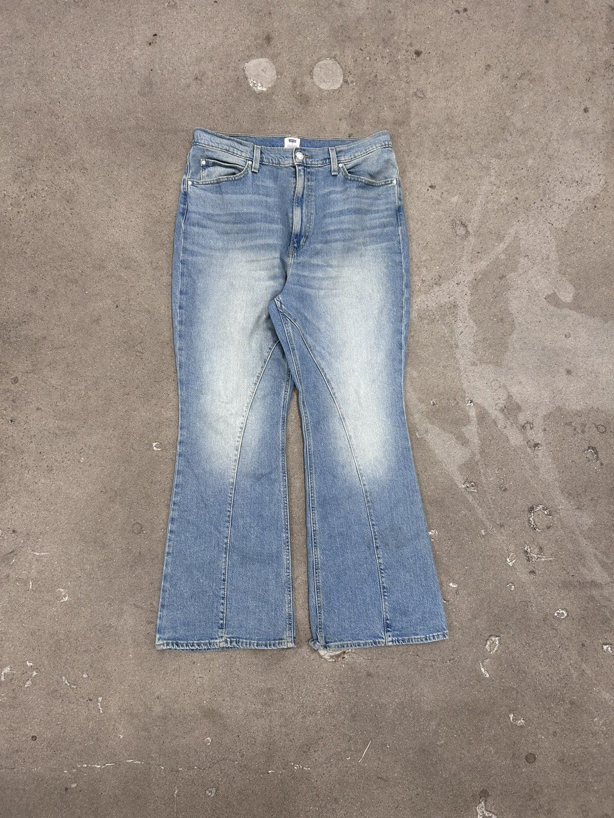 Levi's Levis x Deepika Padukone Jeans Blue Denim Flare Wide Leg Size 32" / US 10 / IT 46 - 1 Thumbnail