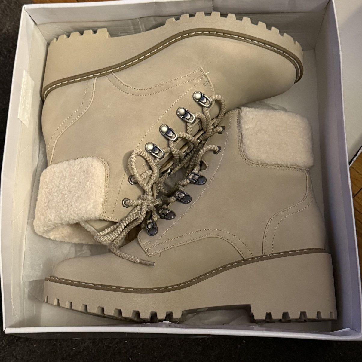 Dolce Vita DV by Dolce Vita Russit Sherpa trim laced wedge ankle boots Size US 9.5 / IT 39.5 - 8 Thumbnail