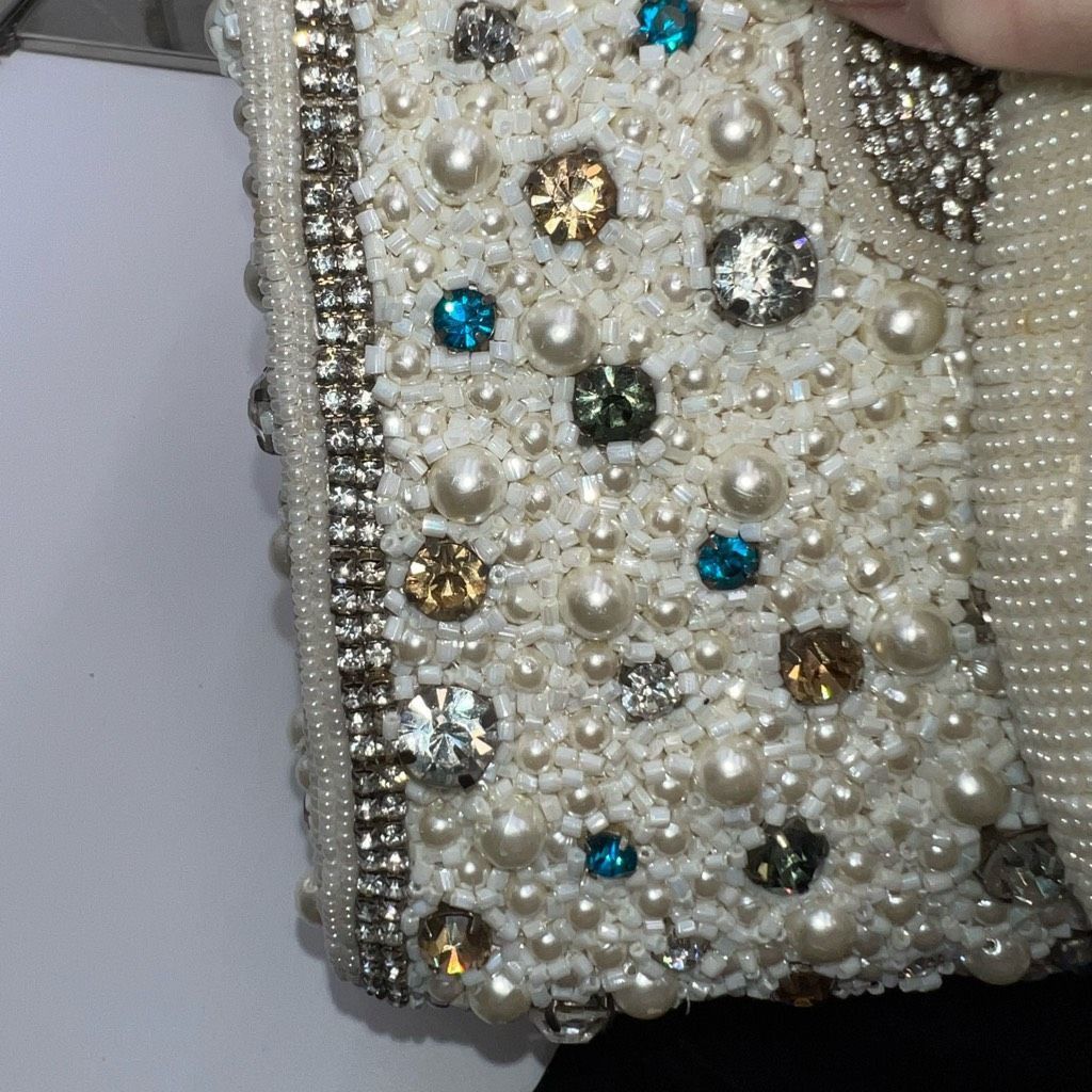 Vintage Vintage Addiction From a Distant Time Fully Beaded and Prong Set Rhinestone Bag Size ONE SIZE - 10 Thumbnail