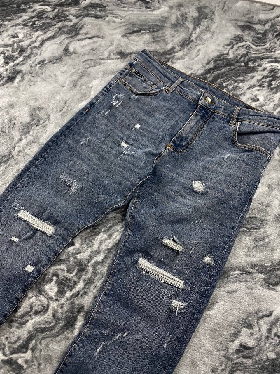 Dolce & Gabbana Vintage Dolce Gabbana Faded Denim Jeans Metal Logo Size US 34 / EU 50 - 7 Thumbnail