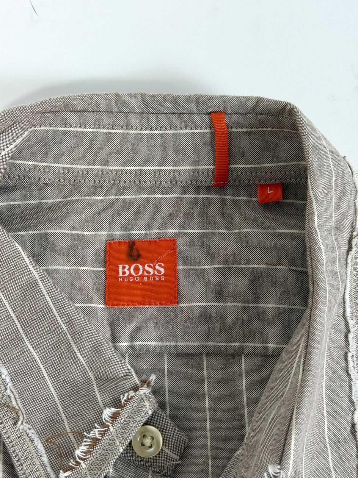 Hugo Boss Hugo Boss Orange Label Raw Hem Button Up Size US L / EU 52-54 / 3 - 7 Thumbnail