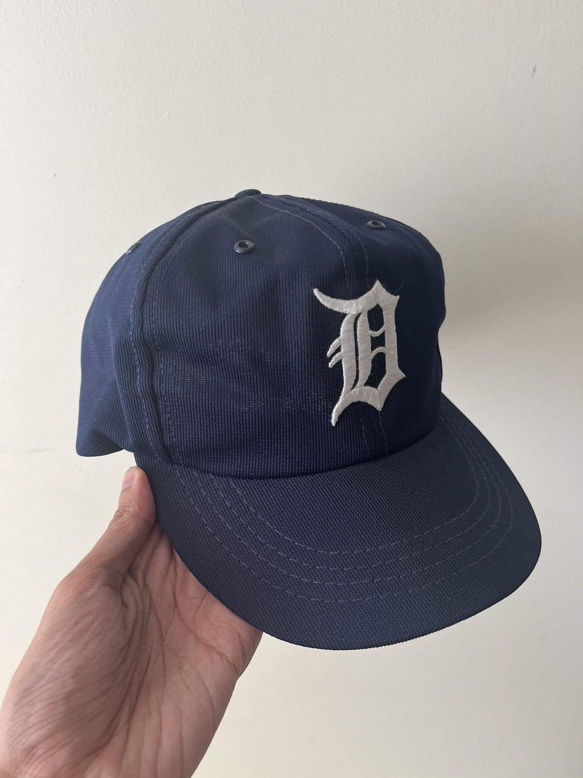 American Needle Vintage Detroit Tigers Fade Snapback Hat