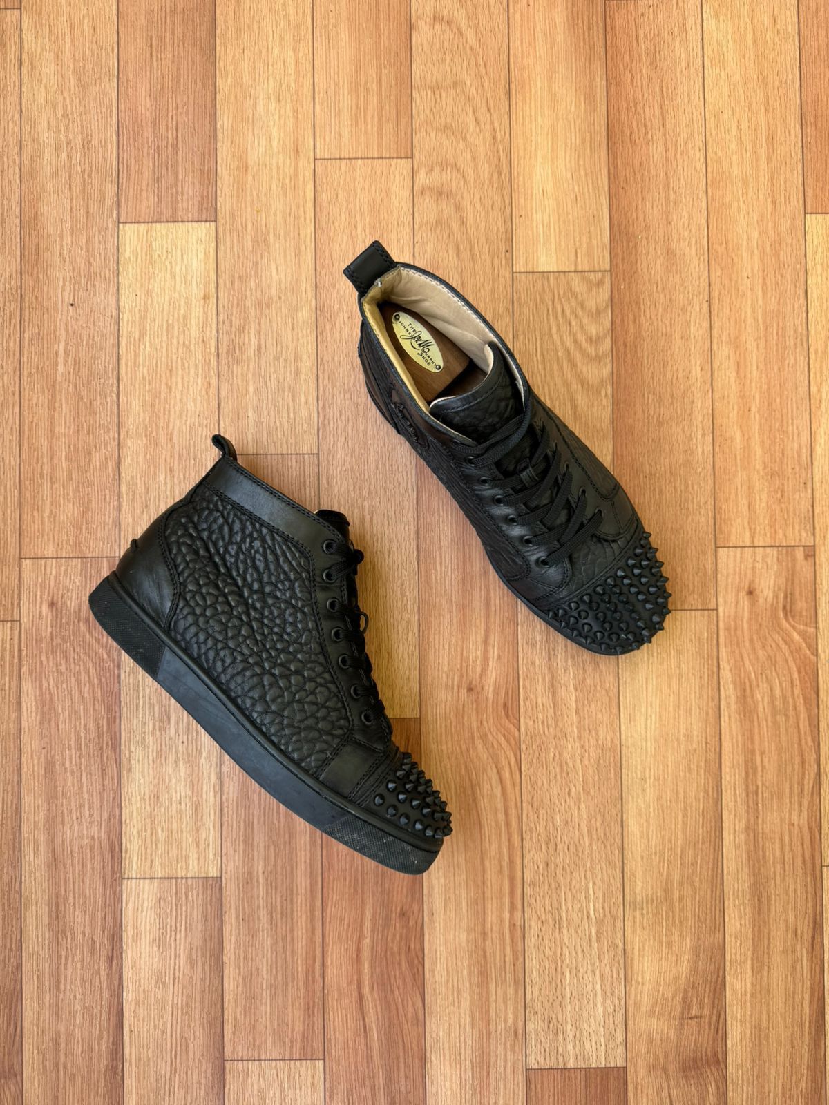 Christian Louboutin Christian louboutin black Matte spikes Sneakers Size US 7 / EU 40 - 4 Thumbnail