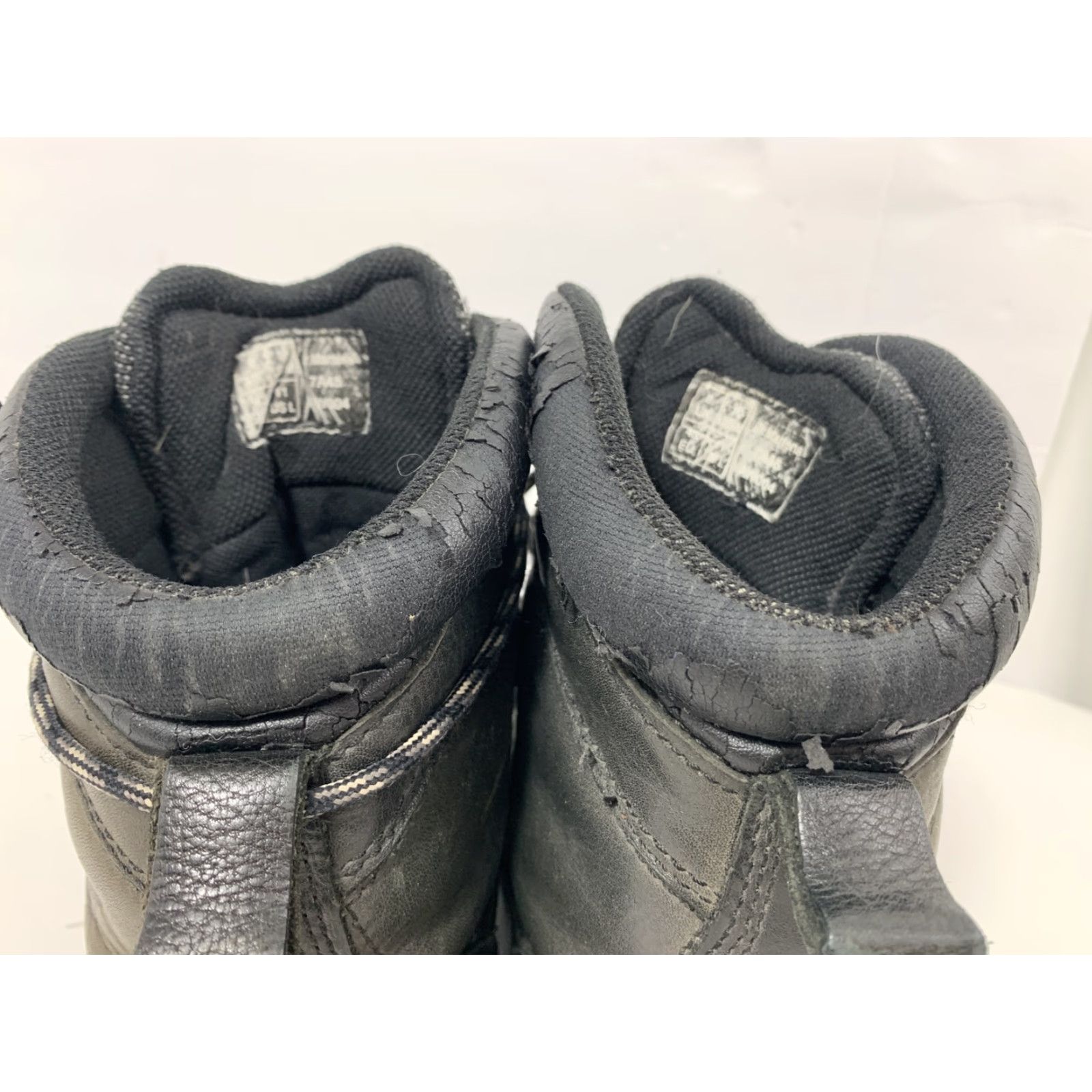 Dr. Martens VINTAGE Dr Martens Mens 10 Industrial Waterproof Steel Toe Boots Grip Trak Black 7A45 Size US 9 / EU 42 - 6 Thumbnail