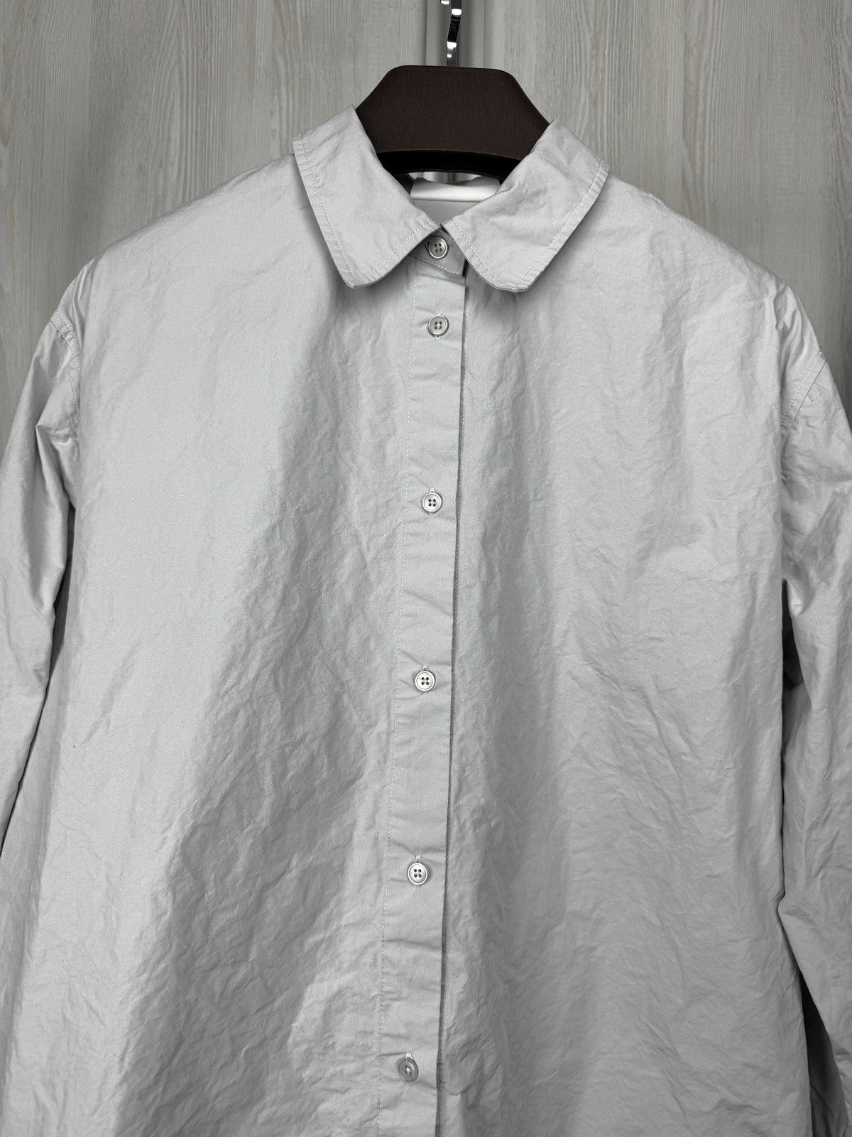 Axel Arigato Axel Arigato pale grey midas wrap shirt size S Size US S / EU 44-46 / 1 - 3 Thumbnail
