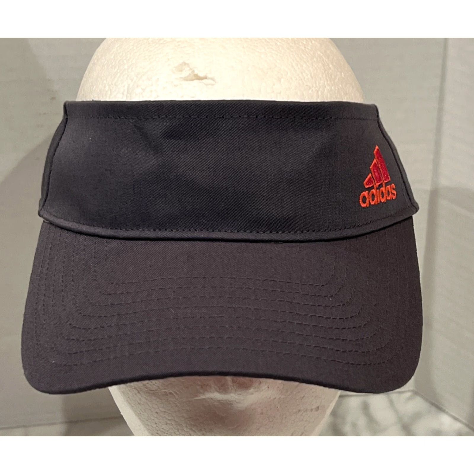Adidas Adidas Visor Unisex Adults One Size Gray Logo Under Brim Hot Pink Sports Climalite Blended Polyester Spandex Size ONE SIZE - 4 Thumbnail