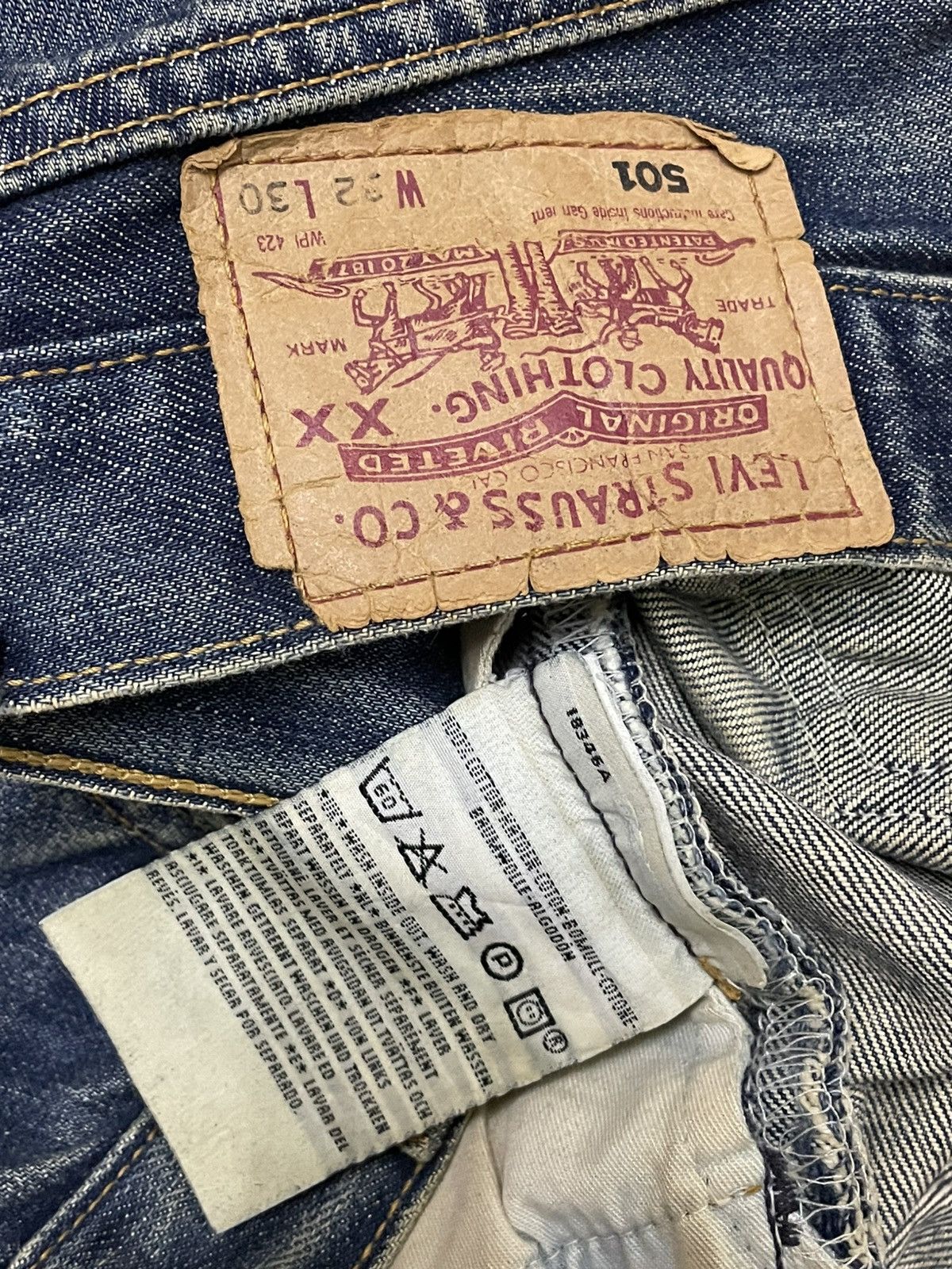 Levi's Vintage Clothing RARE 501 LEVIS 90S DESIGNER SKULL RIPPED FRAYING OG DENIM Size US 31 - 19 Thumbnail