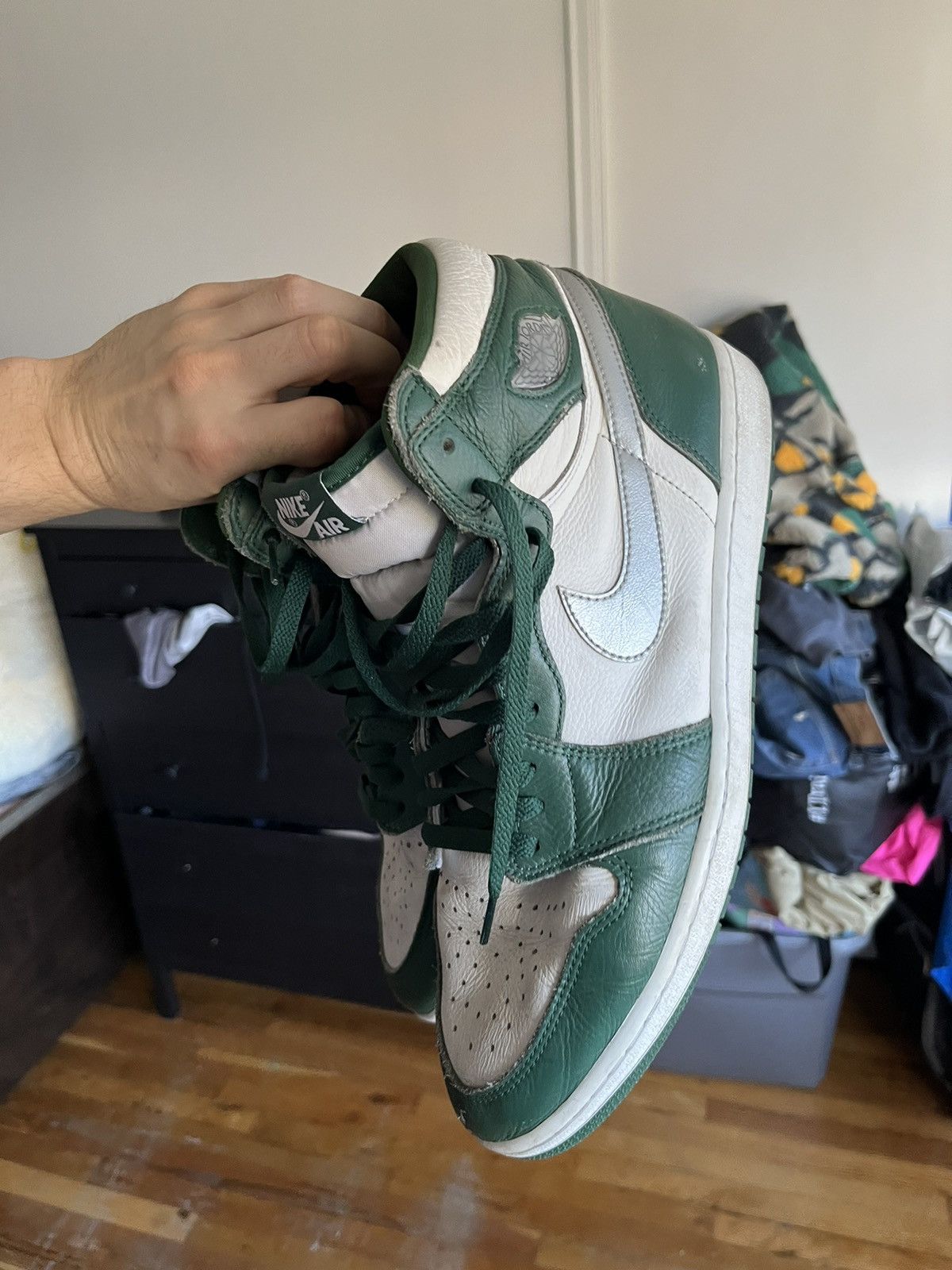 Jordan Brand Nike Air Jordan 1 Retro High OG George Green Leatger Men’s Size US 13 / EU 46 - 4 Thumbnail