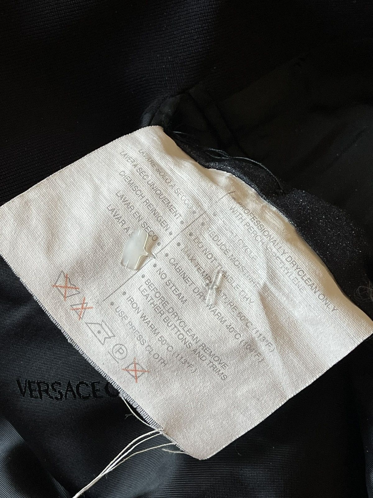 Versace × Vintage 90’s Versace classic black suit vintage Size 50R - 20 Thumbnail