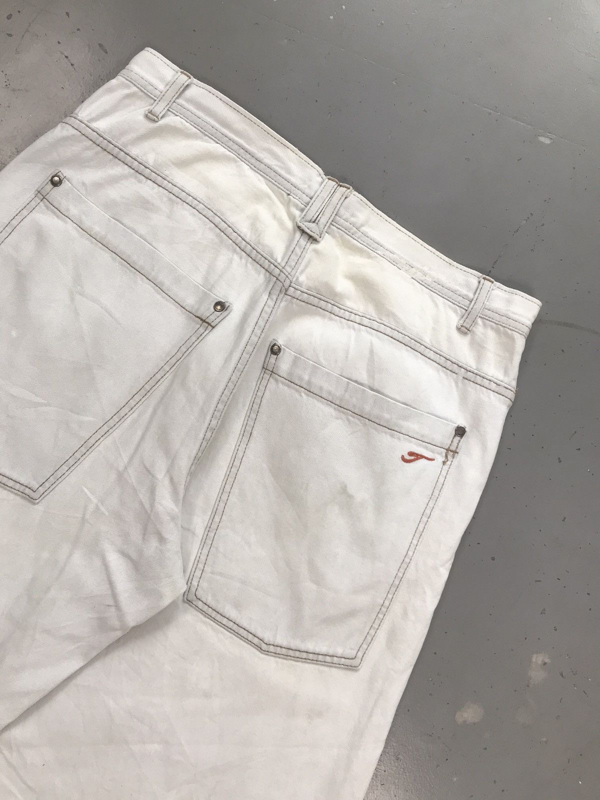 Vintage Vintage traders off white big pocket denim jort Size US 33 - 9 Thumbnail