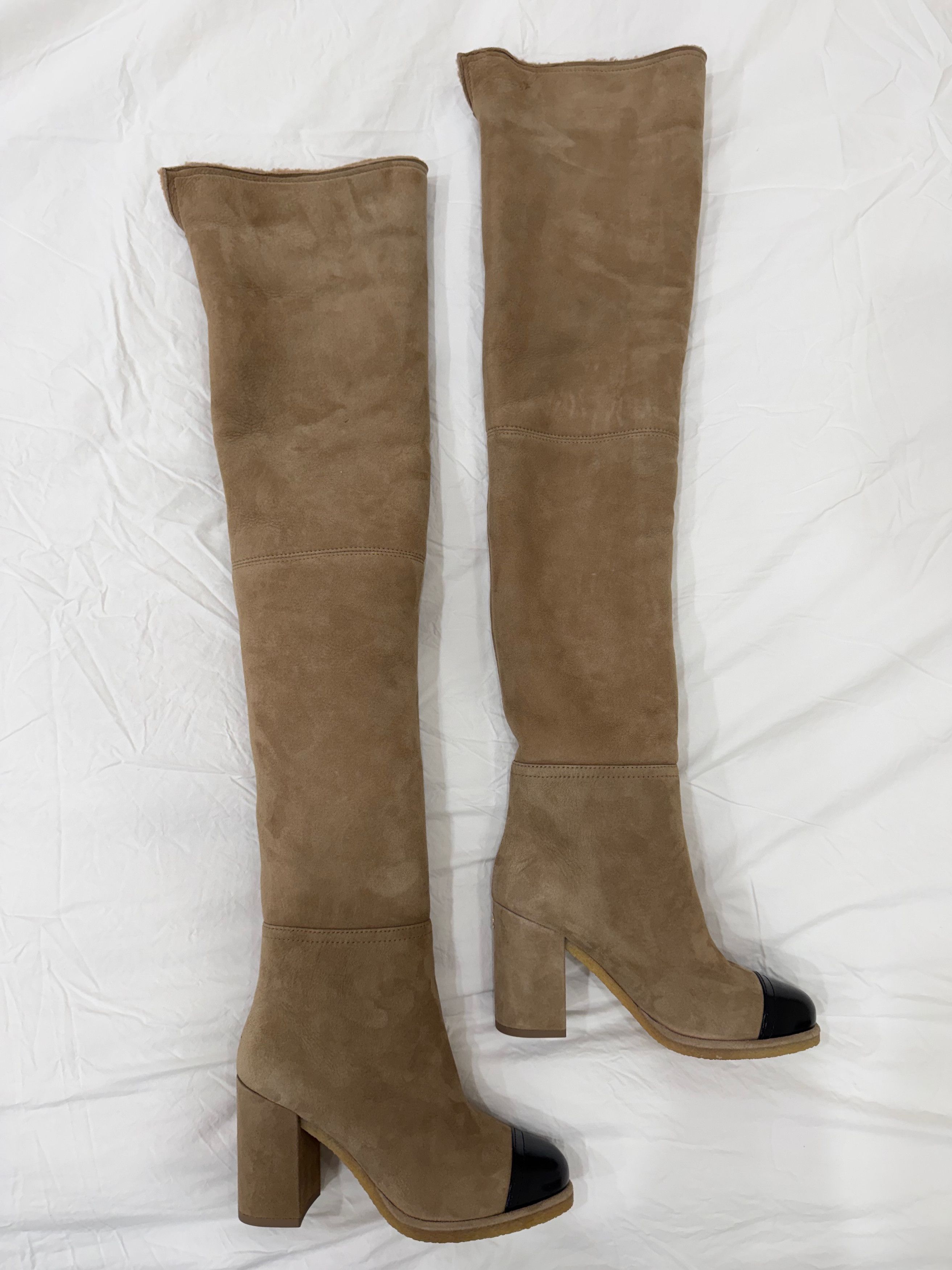 Chanel 24K Suede Shearling Fur Thigh High OTK Block Heel Boots 37 Size US 7 / IT 37 - 2 Thumbnail