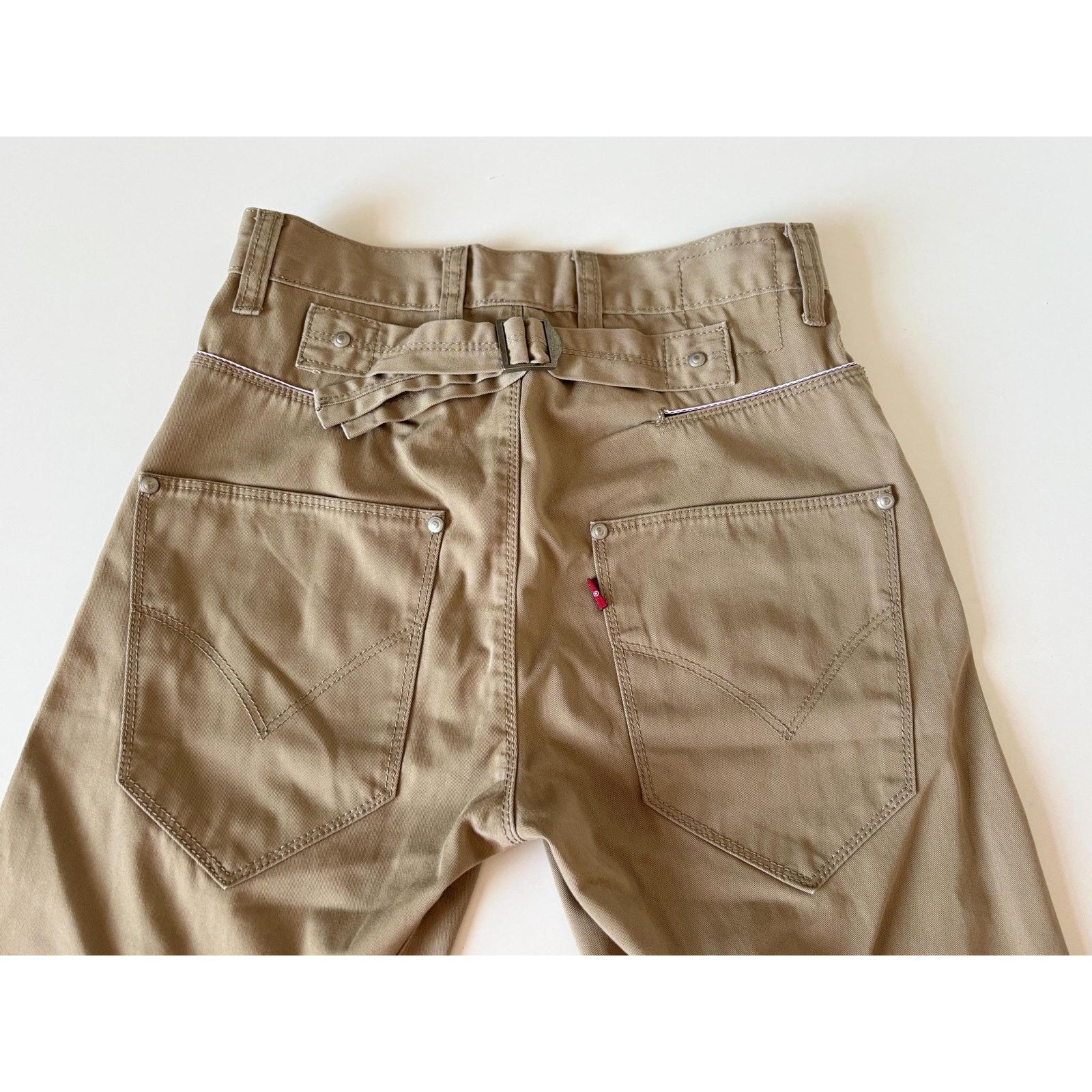 Levi's × Levi's Vintage Clothing Vintage Levi’s Engineered Cinch Back Khaki Shorts W27 Rare Size US 27 - 4 Thumbnail