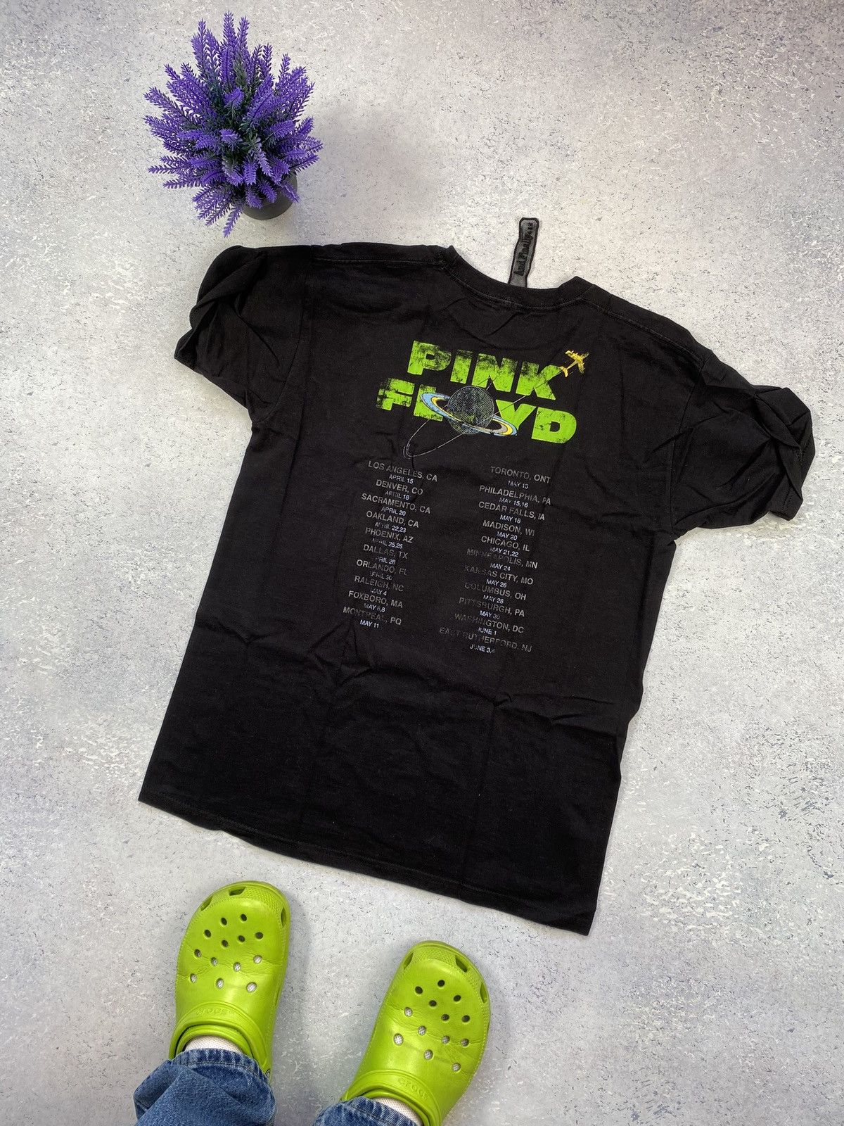 Band Tees × Pink Floyd × Vintage Vintage Men’s Pink Floyd Black tour t shirt 2005 Size US M / EU 48-50 / 2 - 7 Thumbnail