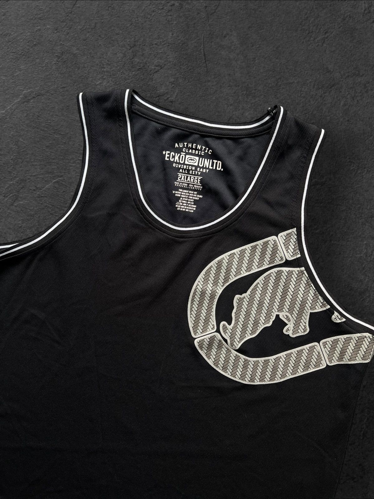 Ecko Unltd. × Vintage Ecko UNLTD Vintage T-Shirt Center Logo Y2K Size US XXL / EU 58 / 5 - 2 Thumbnail