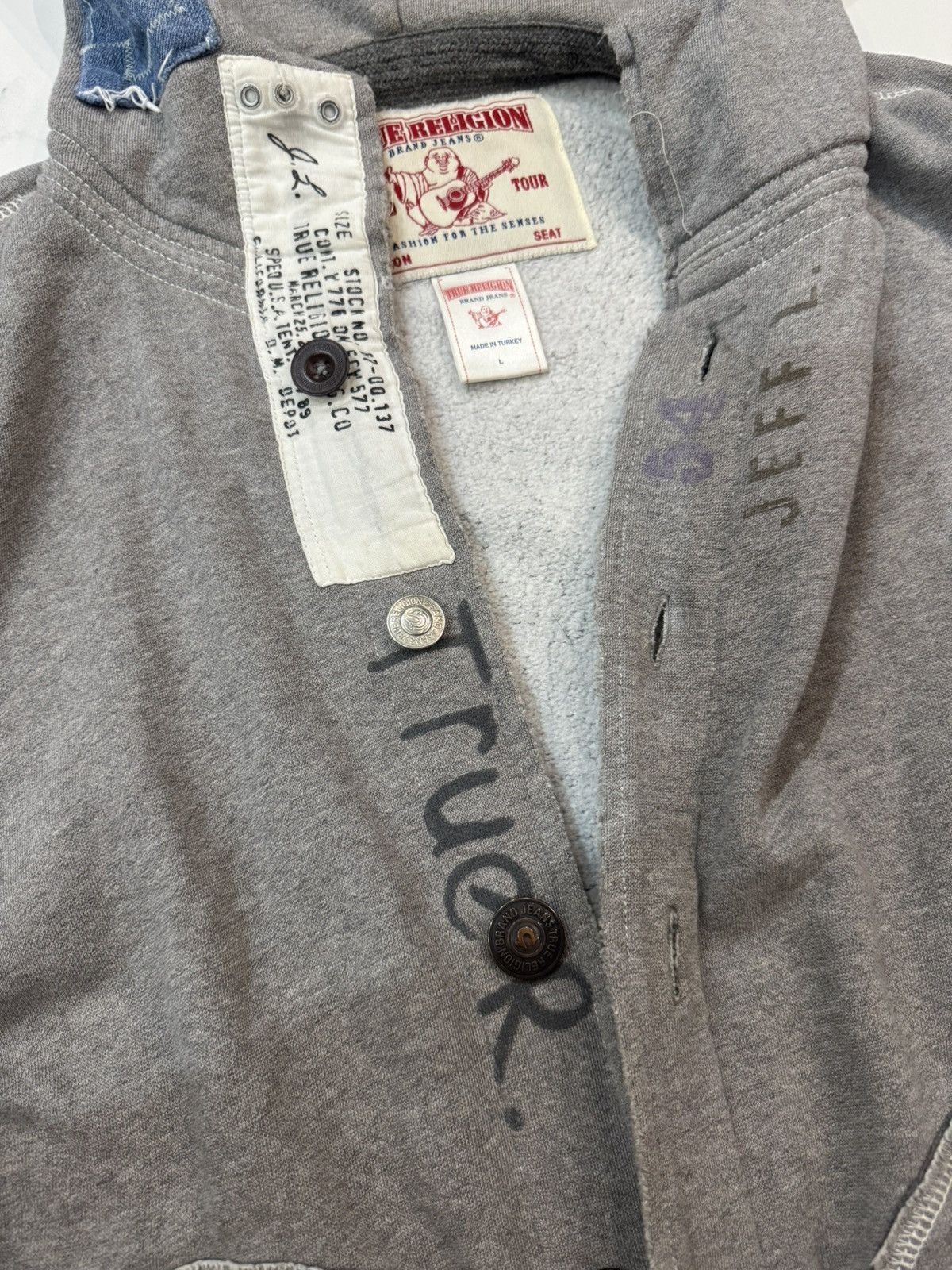 True Religion Vintage True Religion Hoodie Button up Big Logo Japan Y2K Size US L / EU 52-54 / 3 - 3 Thumbnail