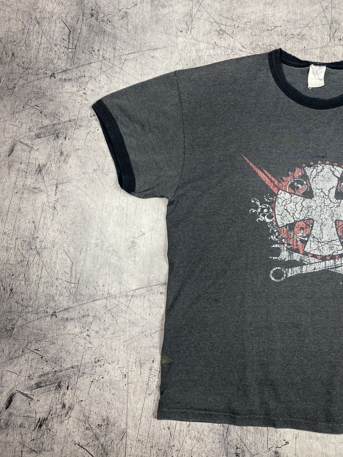 Other Vintage Punk Biker Graphic Ringer Distressed Cross Print Tee Size US XL / EU 56 / 4 - 3 Thumbnail