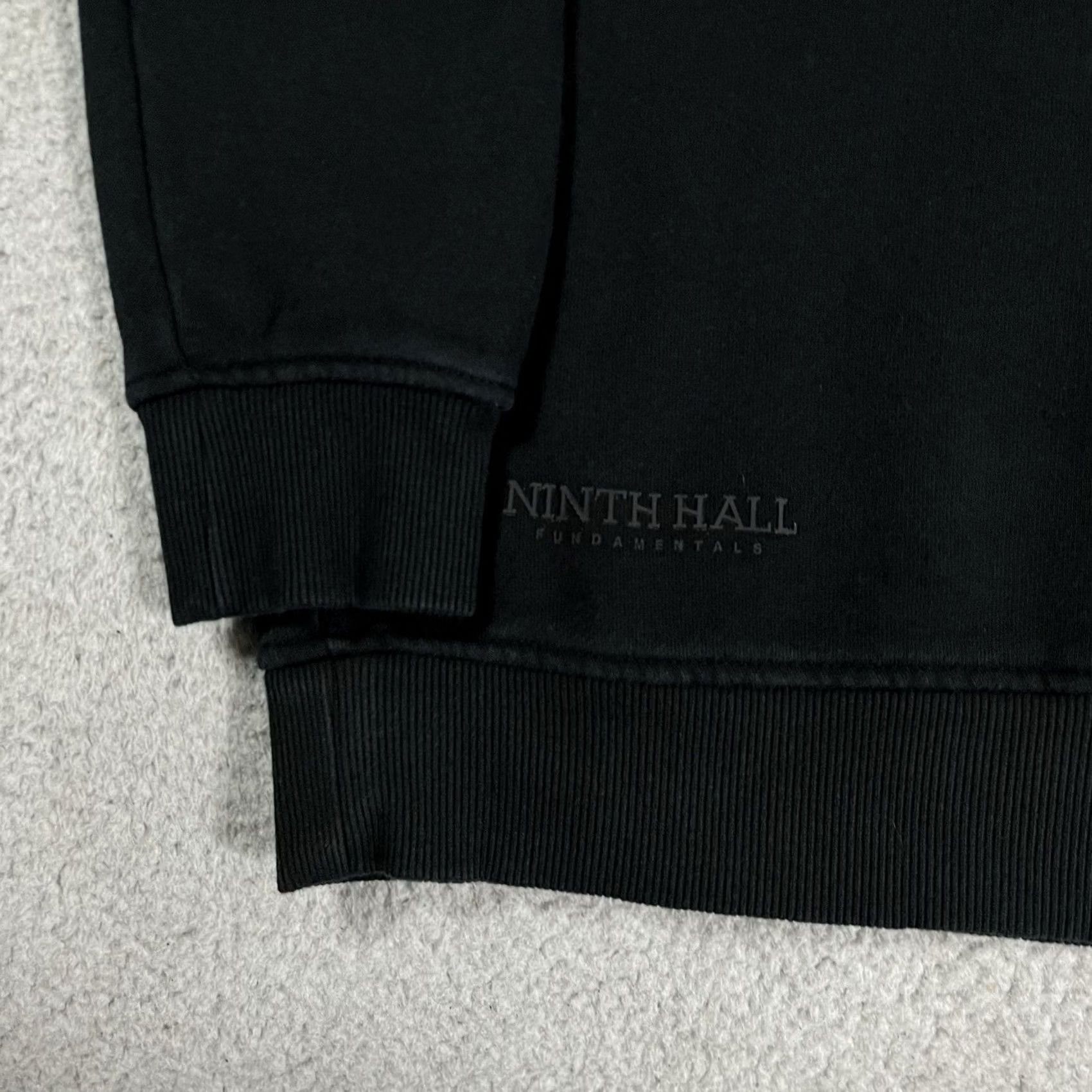 Vintage Fundamentals Hoodie Mens S Black Ombre Wash Pullover Sweatshirt Pockets 90s Grunge Outdoor All Seasons Oversized Logo Regular Fit Size US S / EU 44-46 / 1 - 5 Thumbnail