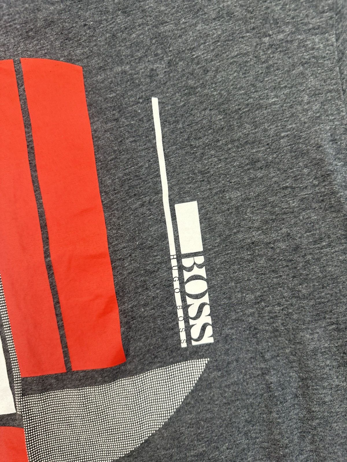 Hugo Boss Hugo Boss Luxury Overprint Logo Tee Size US L / EU 52-54 / 3 - 4 Thumbnail